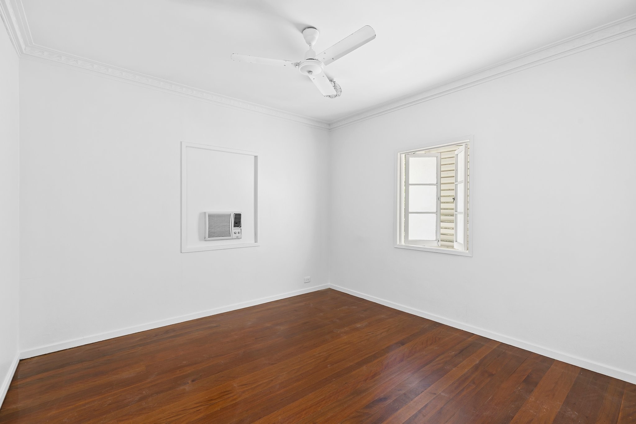 26 Lennon Street, Stafford, QLD 4053