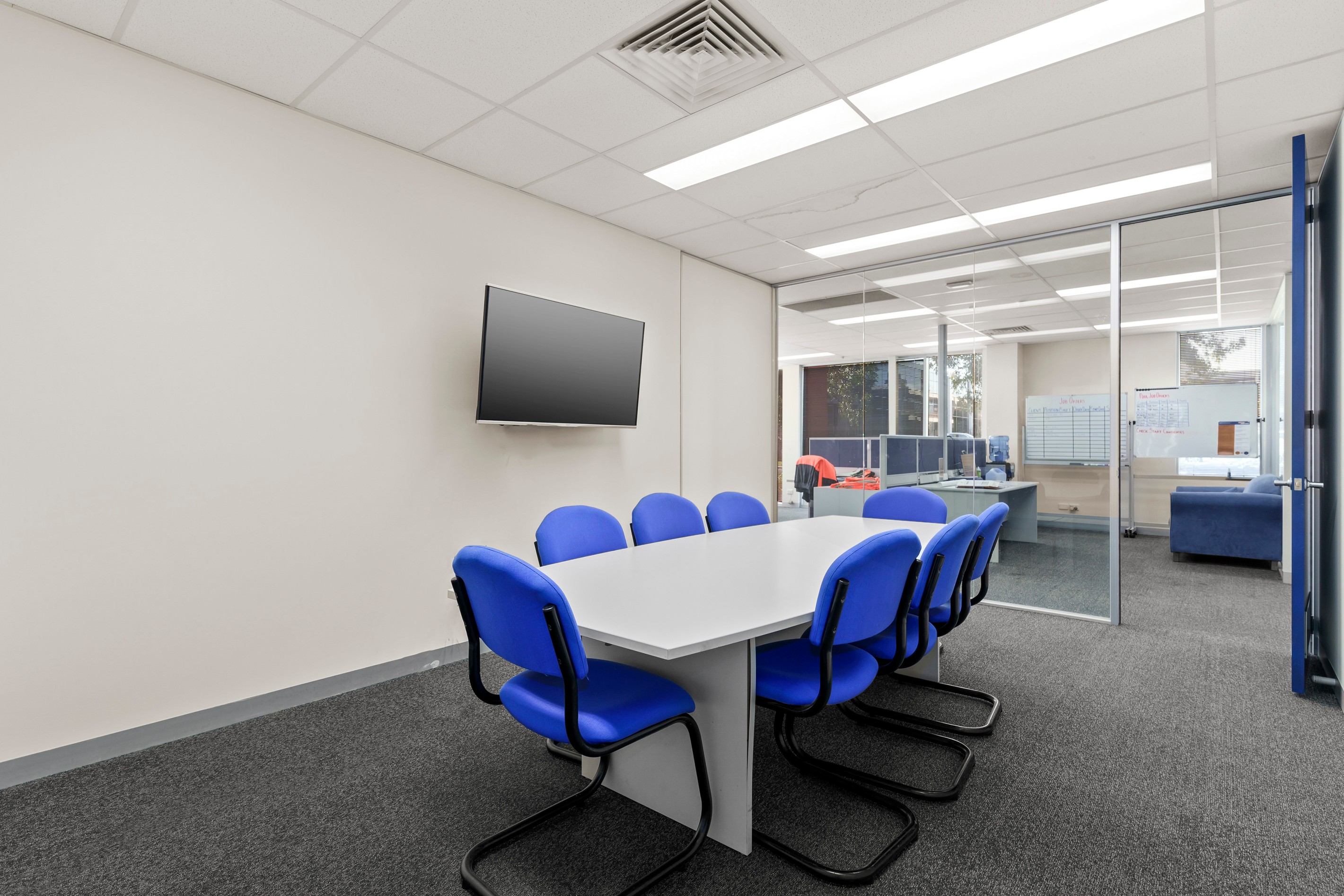 6/1-3 Compark Circuit, Mulgrave, VIC 3170