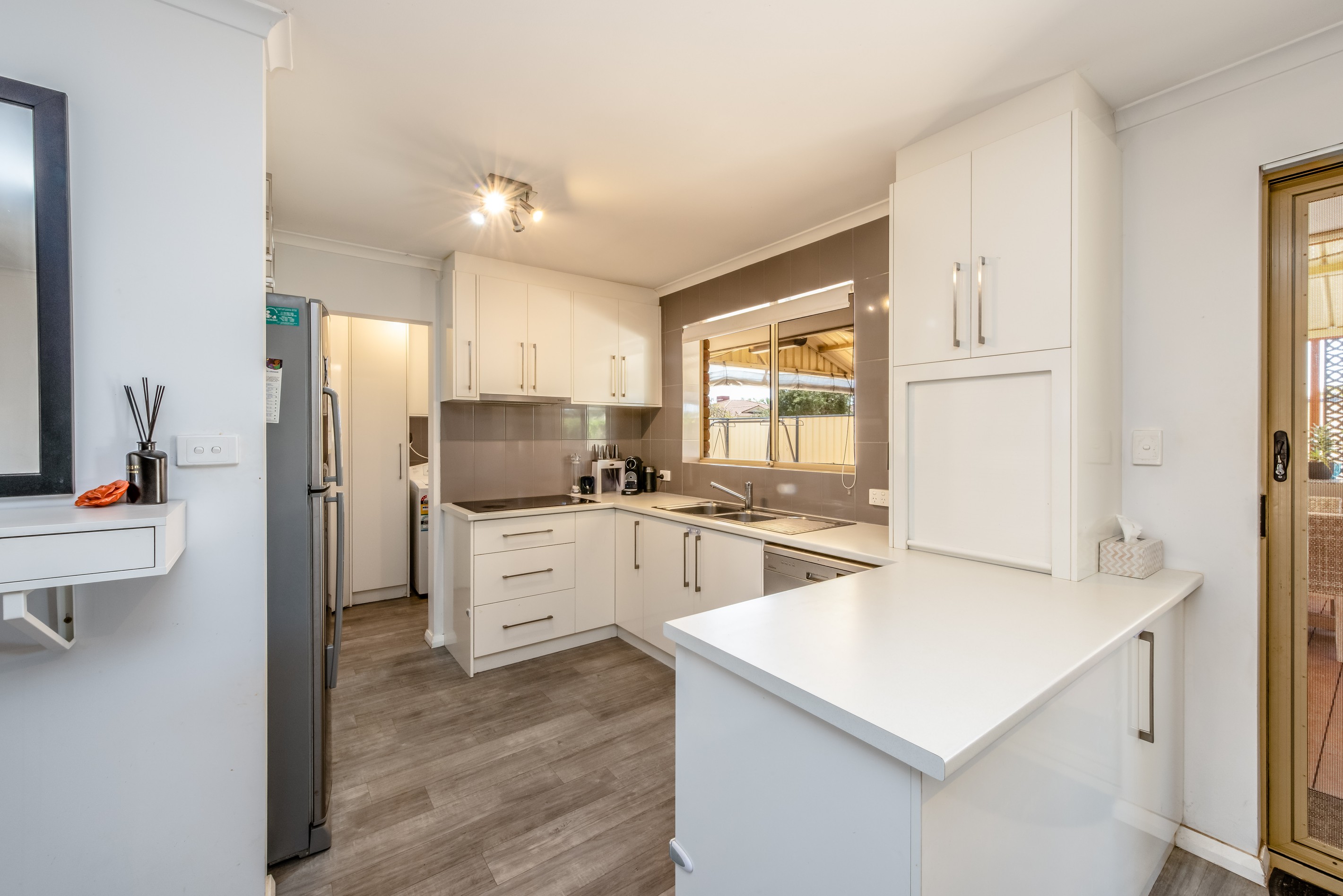 20 Mugana Crescent, Waggrakine, WA 6530