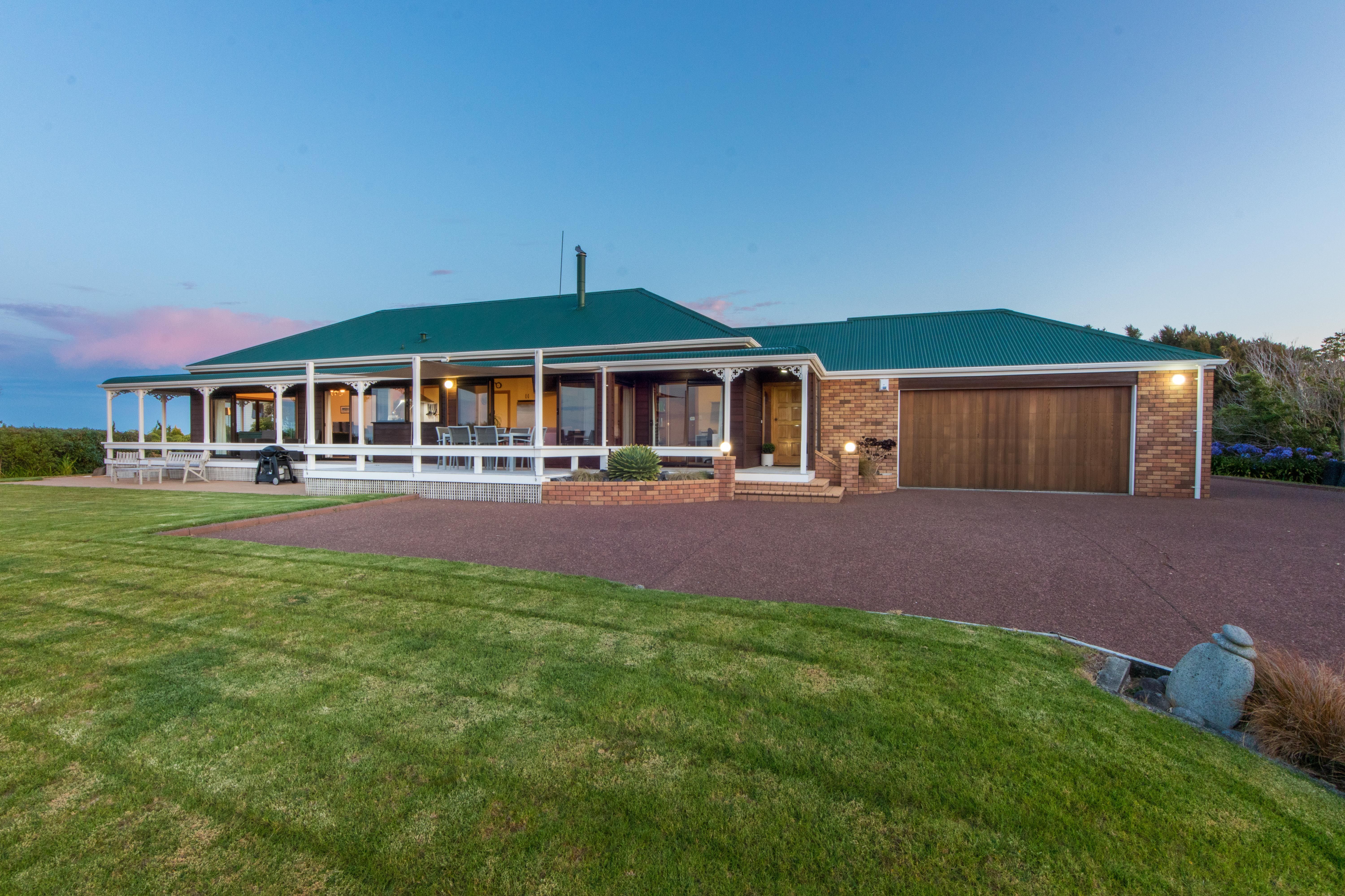 29 Puketaha Road, Swanson, Waitakere City 0612 Sold House Ray White