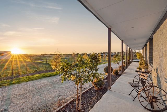 61 Wiggins Road, Mitchell Park, VIC 3355