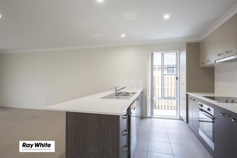 32 Vista Crescent, Pimpama, QLD 4209