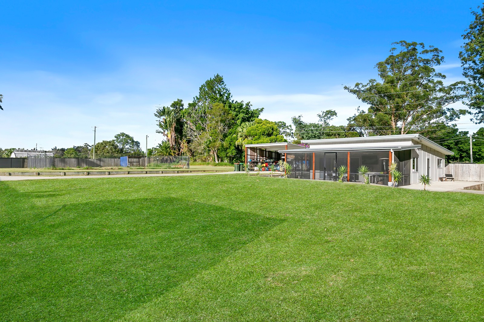 38 Thompson Road, Beerwah, QLD 4519
