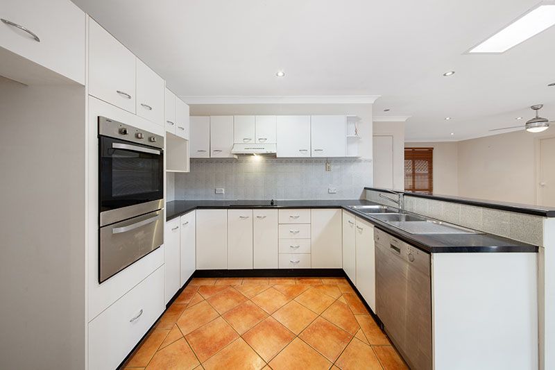 4 Allison Crescent, Menai, NSW 2234