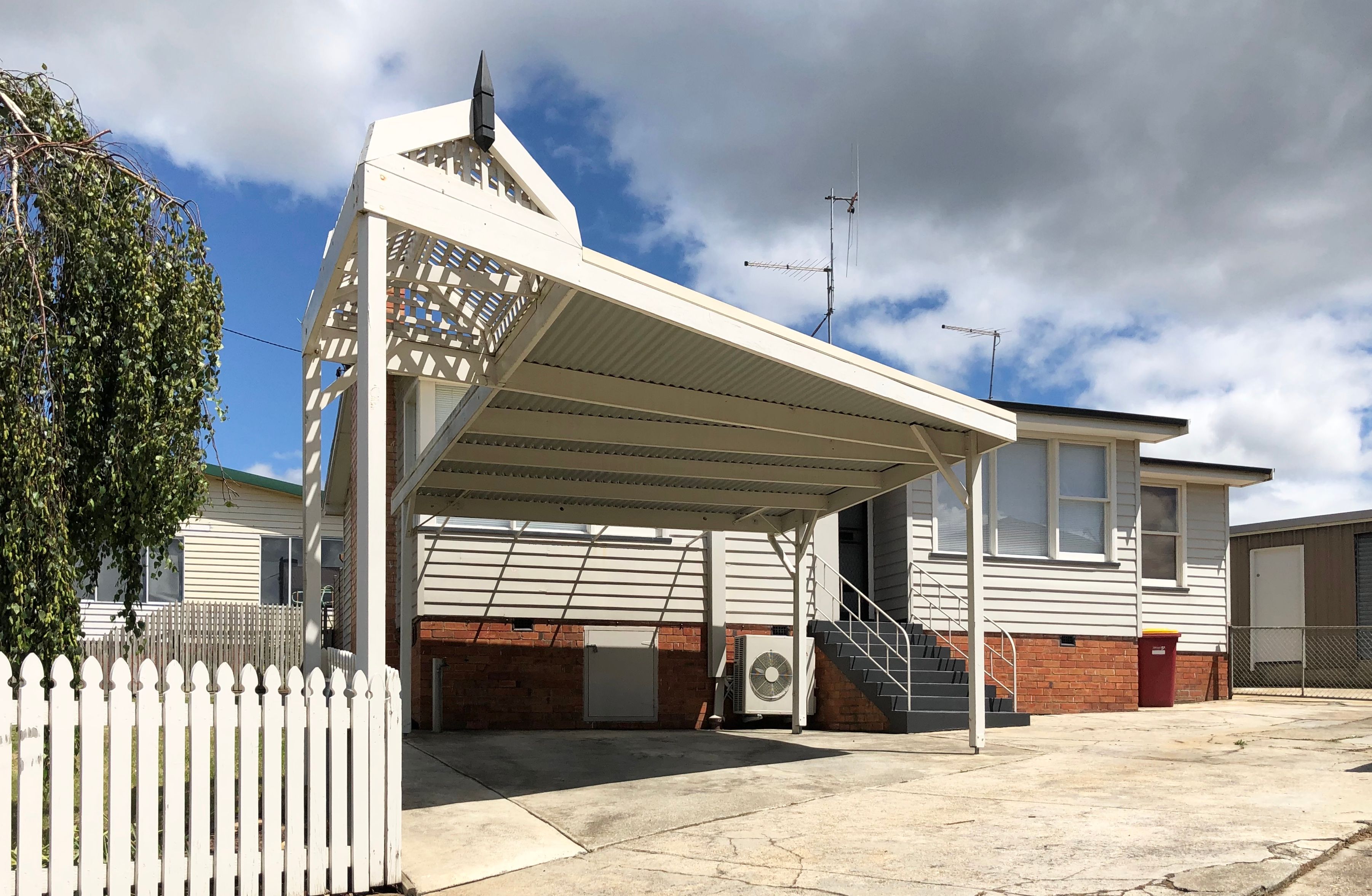 10 Regent Street, Waverley TAS 7250