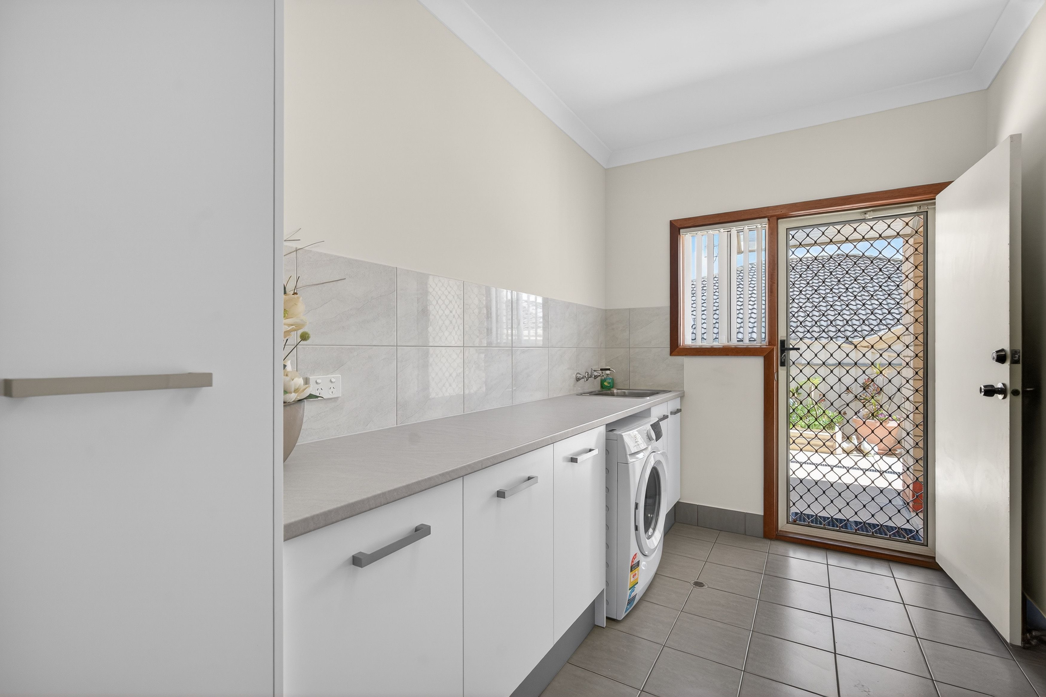 13 Pomery Street — photo 19 of 30