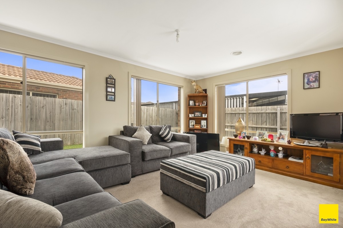 2/12 Falcon Street, Werribee, VIC 3030