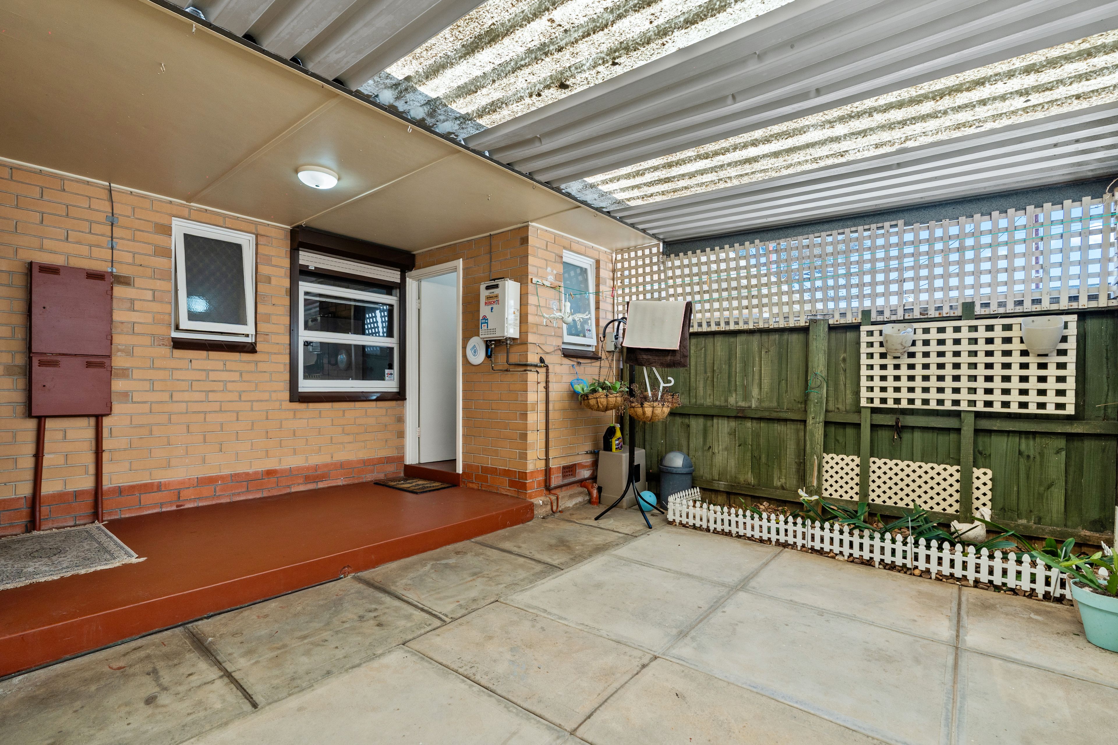 2/214 Findon Road — photo 17 of 22