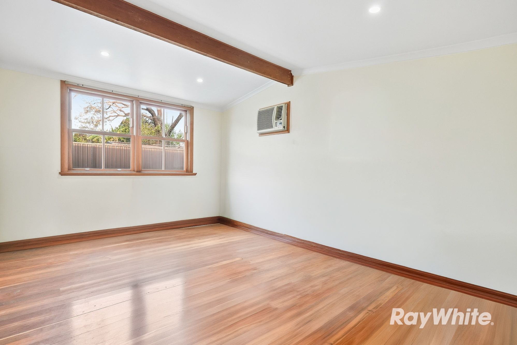 10 Young Street — photo 16 of 30