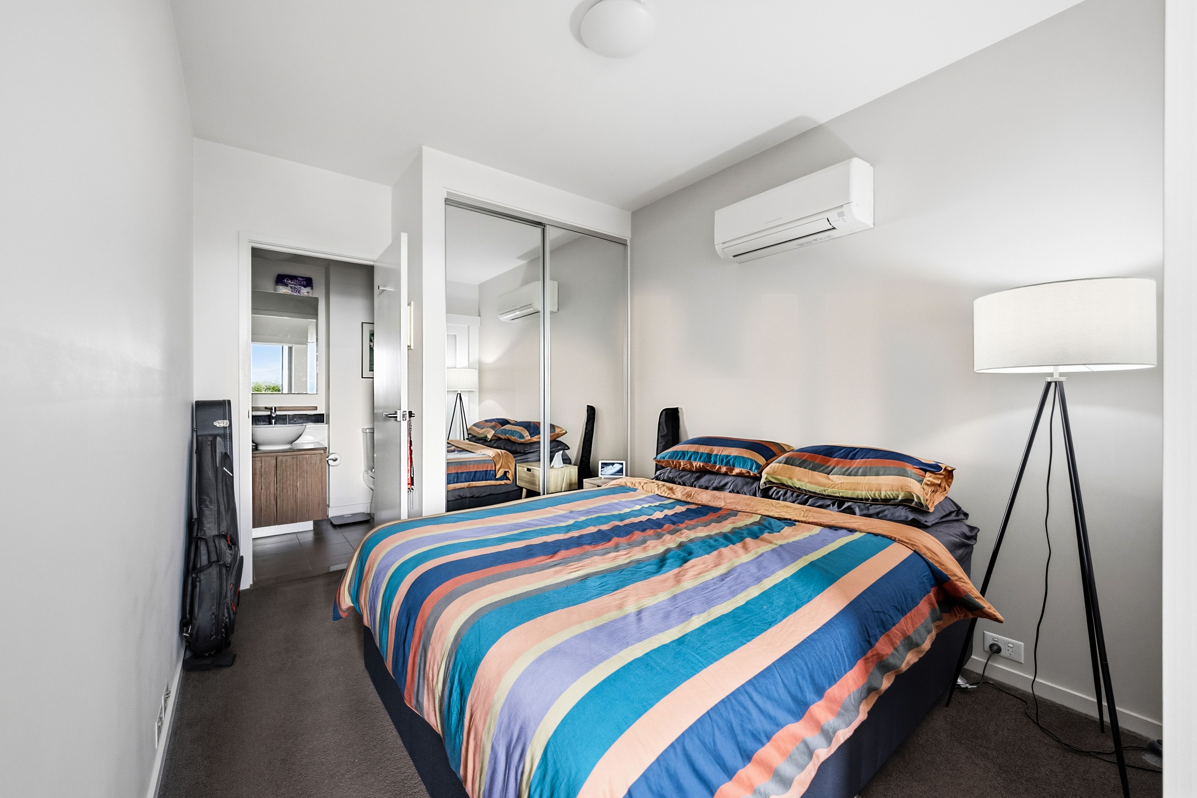3411/350 William Street — photo 5 of 21