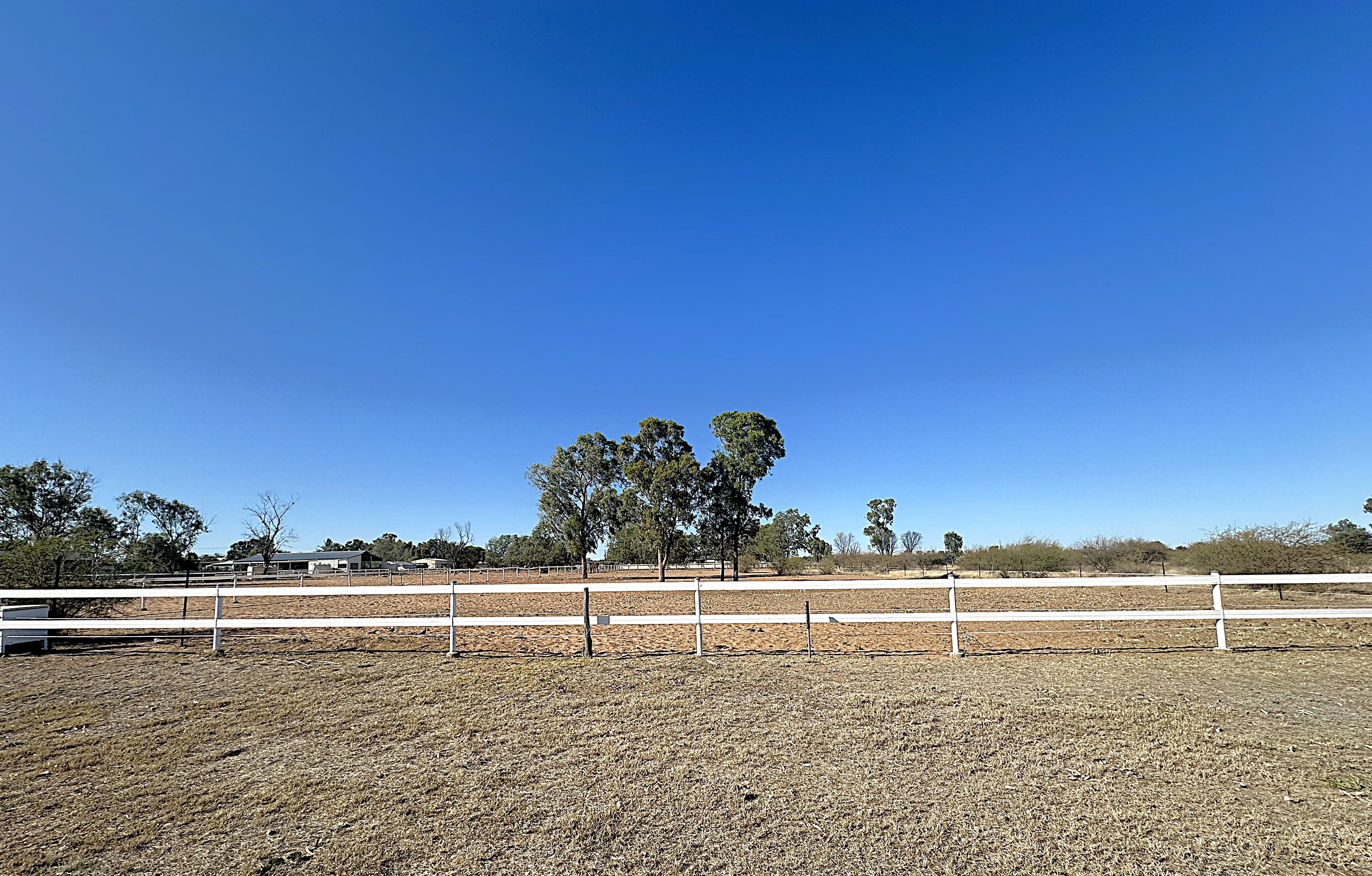135 Acacia Street, Barcaldine QLD 4725