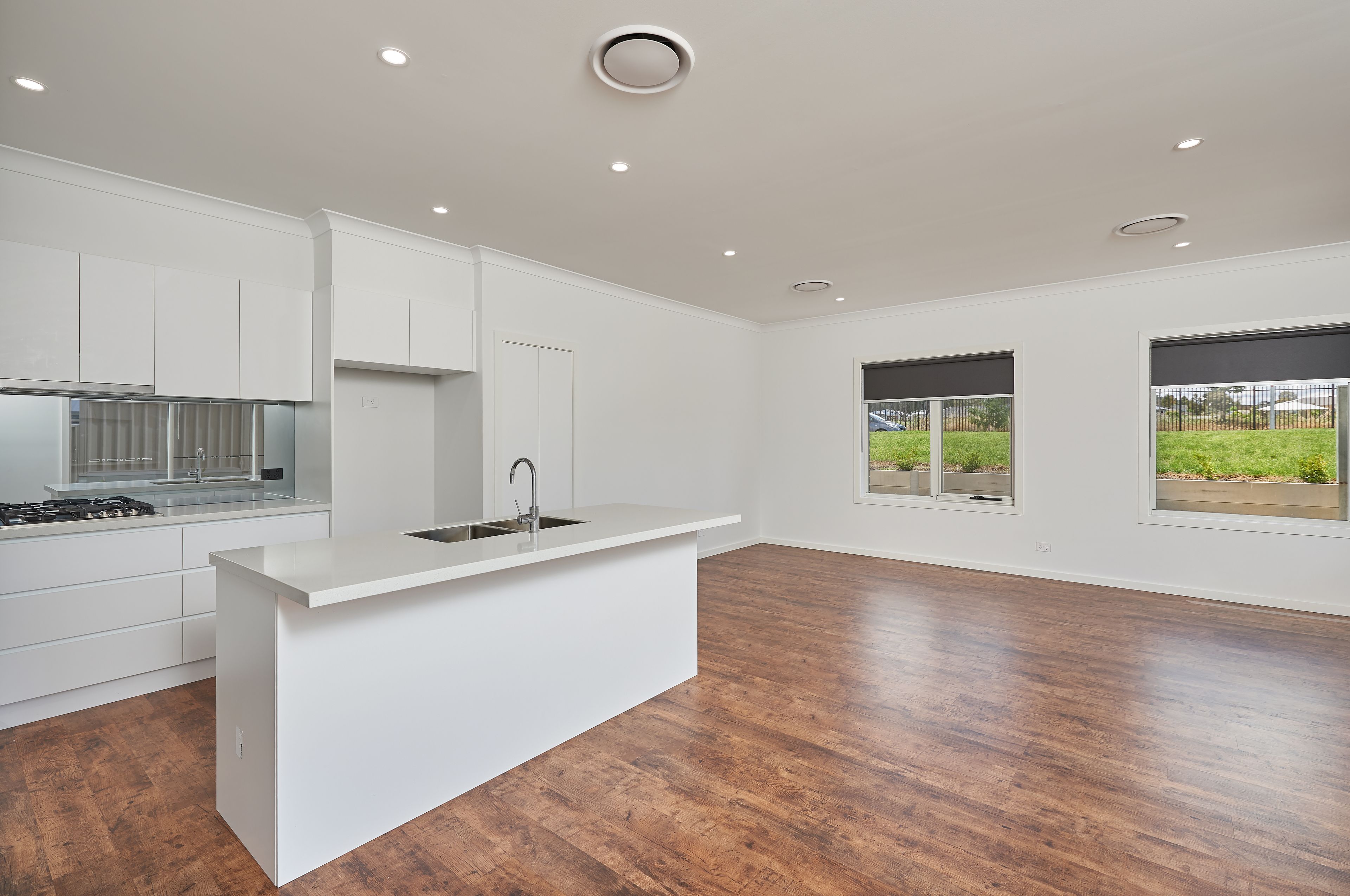 1/26 Messenger Avenue, Boorooma, NSW 2650