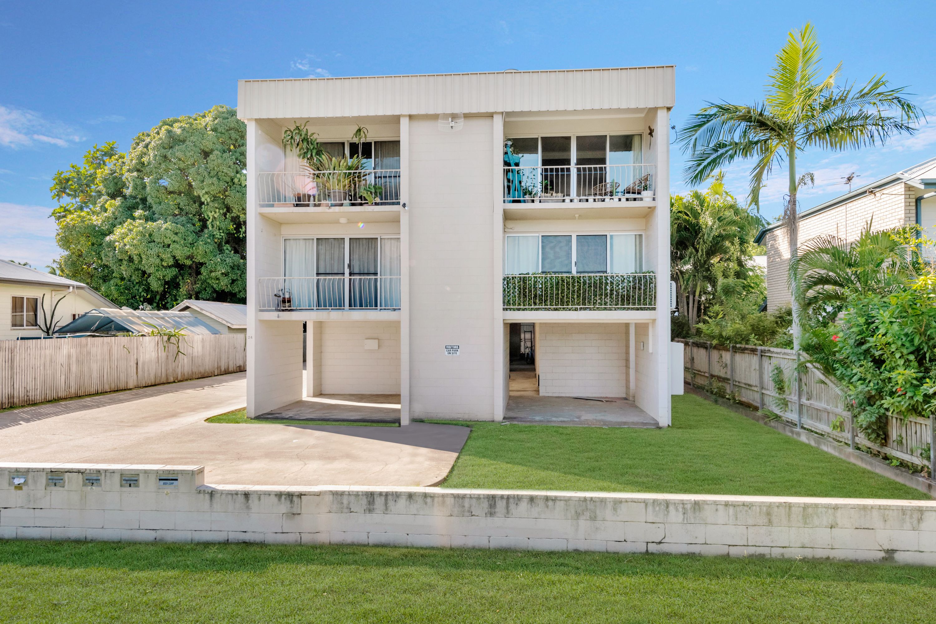 8/24 Welsh Street, Rosslea, QLD 4812