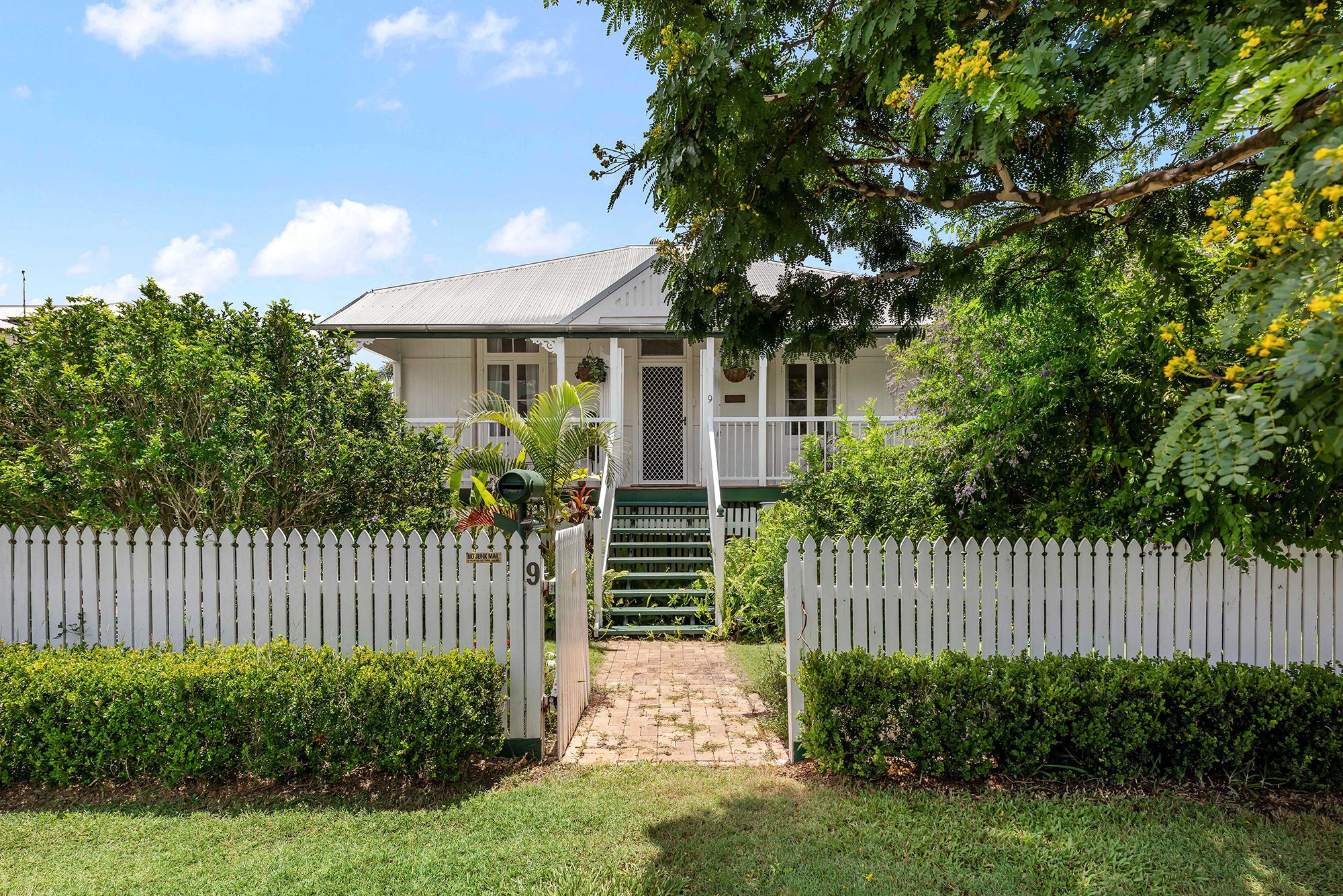 9 Cormack Street, Sherwood QLD 4075