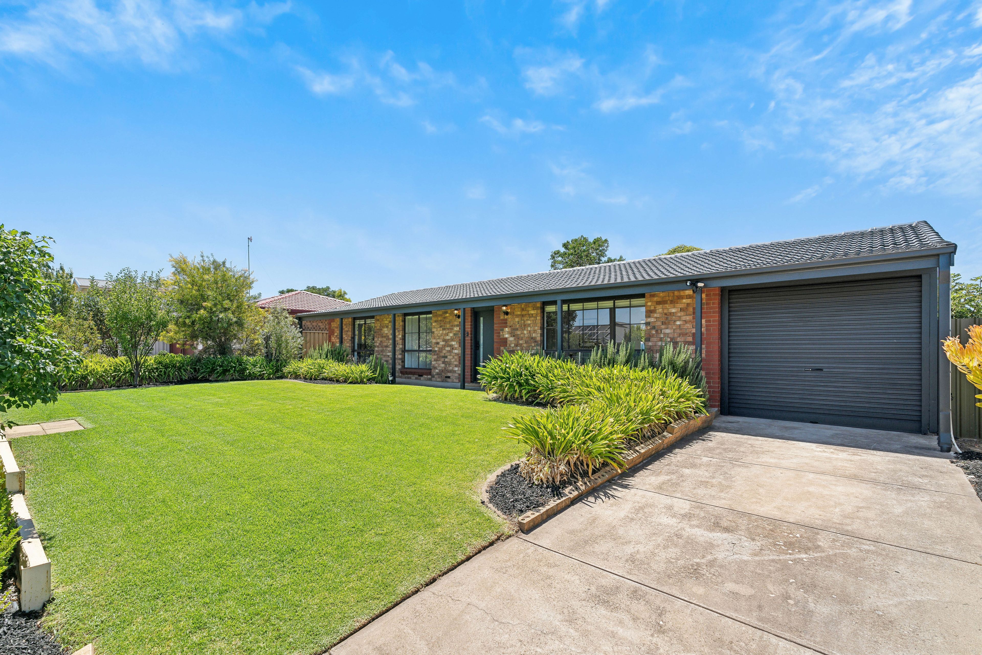 72 Lemon Road, Trott Park, SA 5158