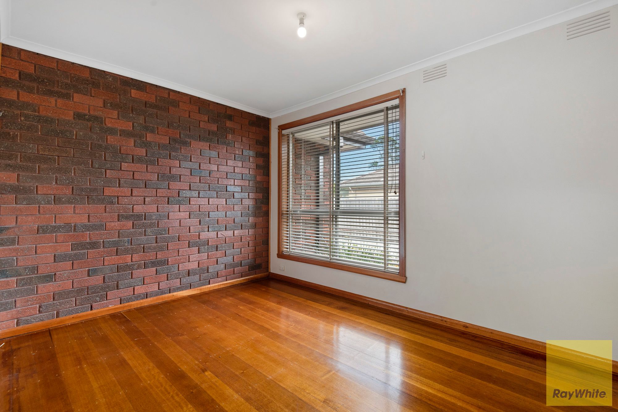 2/89 Saltley Street — photo 5 of 10