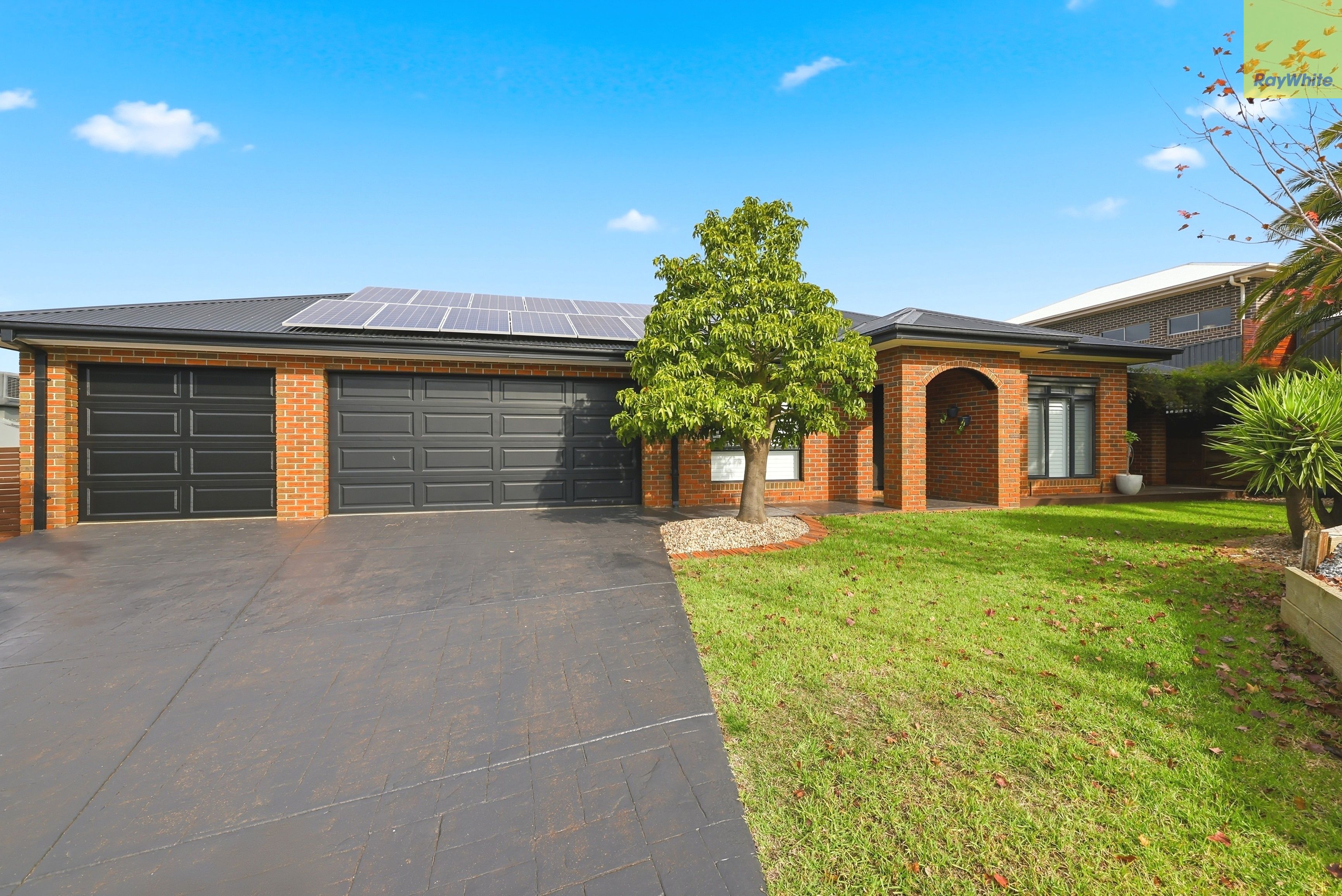 17 Ruddick Place, Darley, VIC 3340