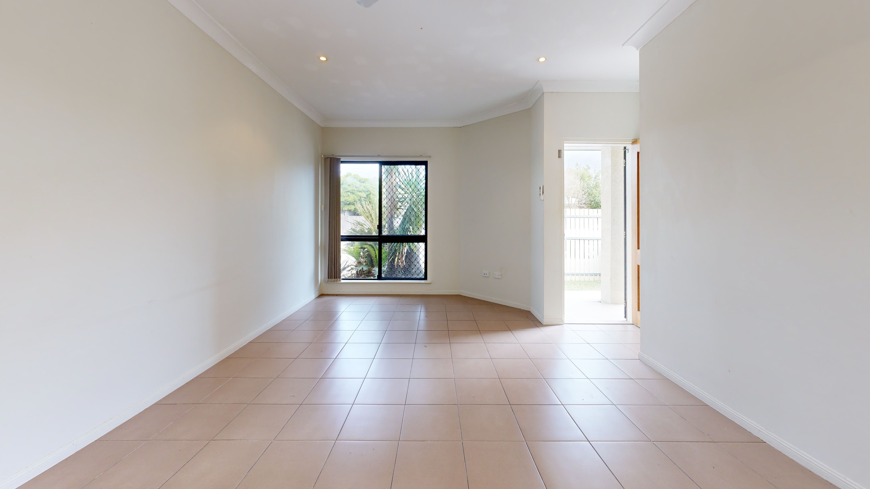 11 Bellamy Street, Rasmussen, QLD 4815
