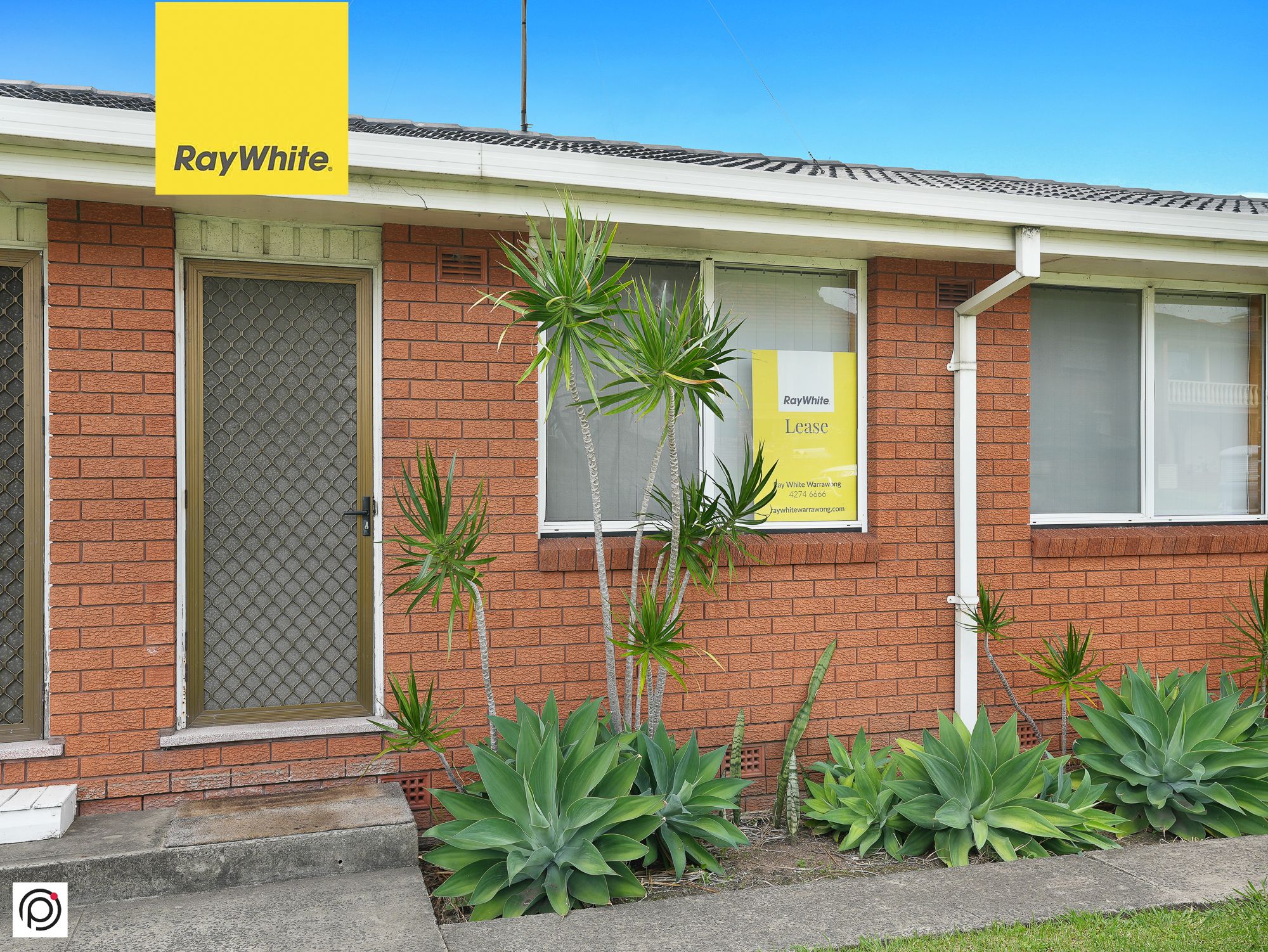 2/43 Allan Street — photo from Ray White South Wollongong