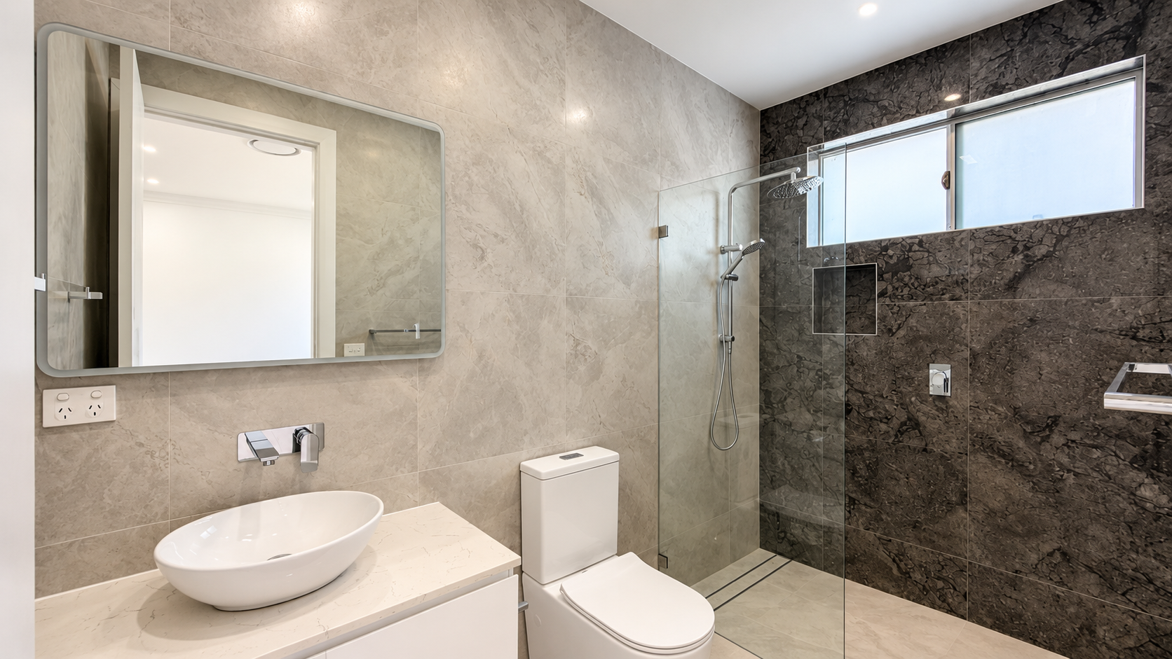 17 Hambledon Avenue — photo 7 of 9