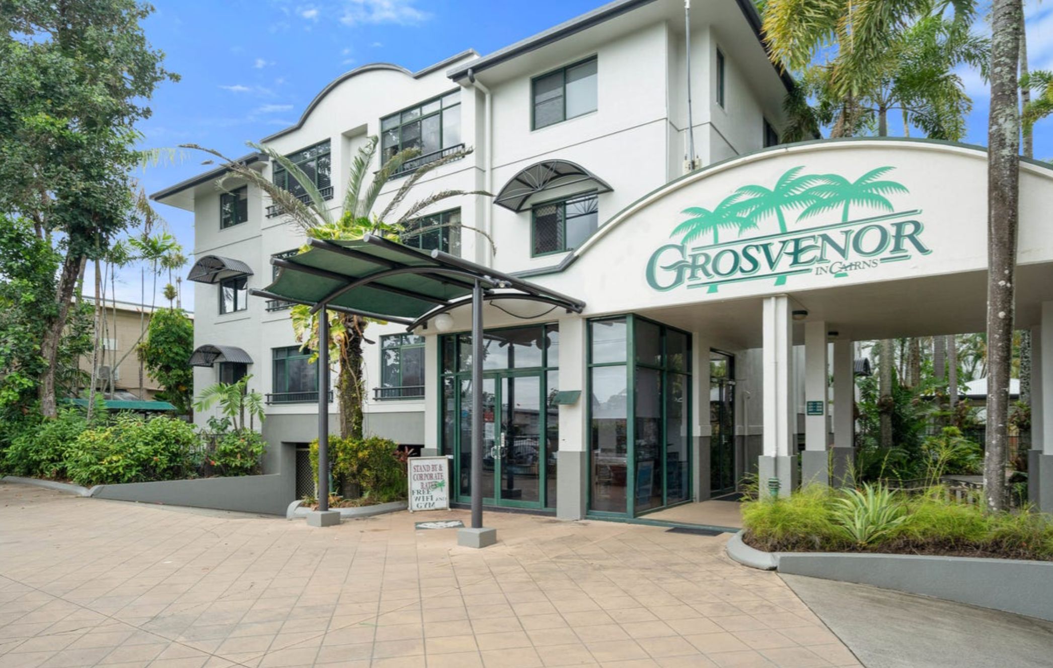 186-188 McLeod Street, Cairns North QLD 4870