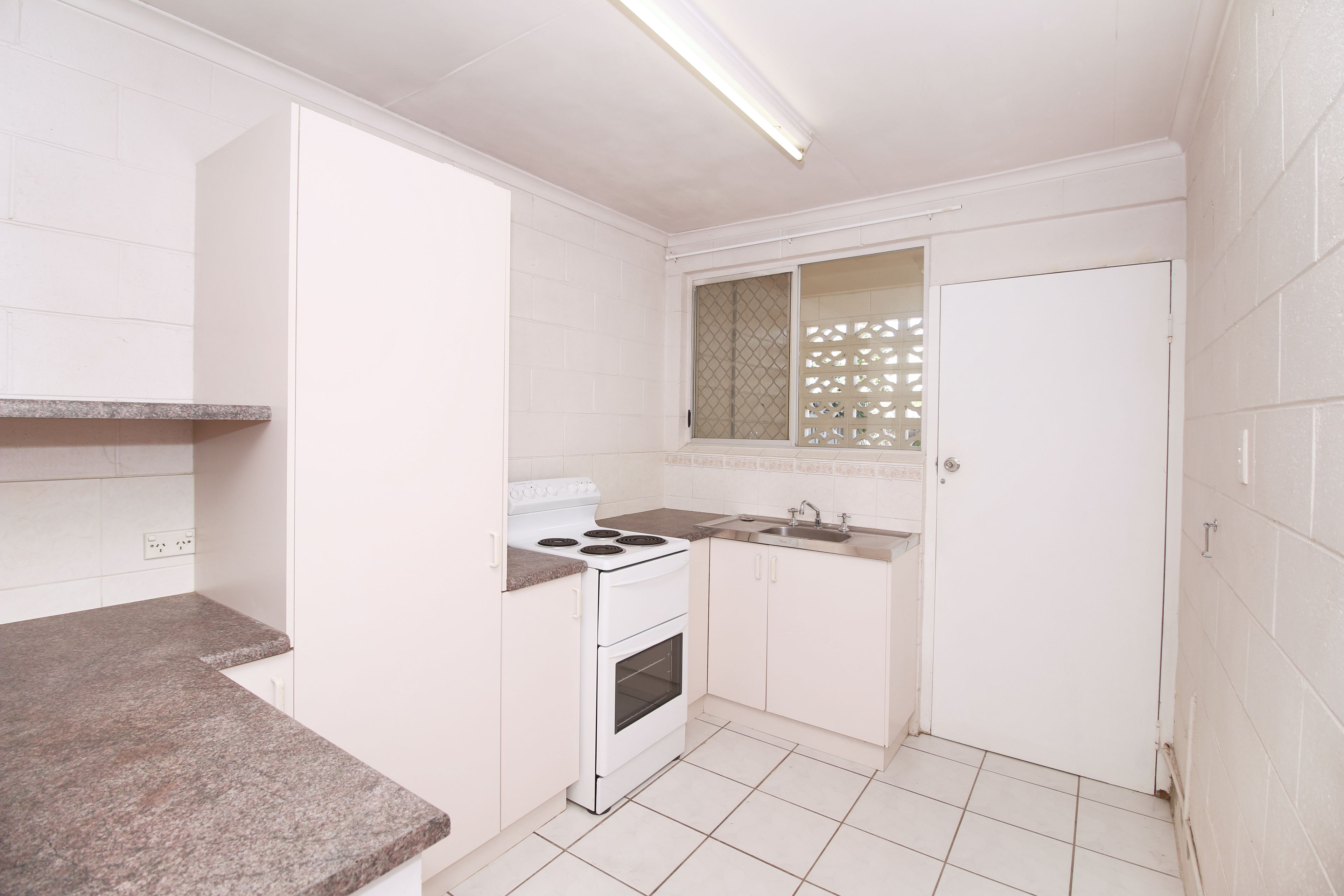 2/14 Shelton Street, Kirwan, QLD 4817