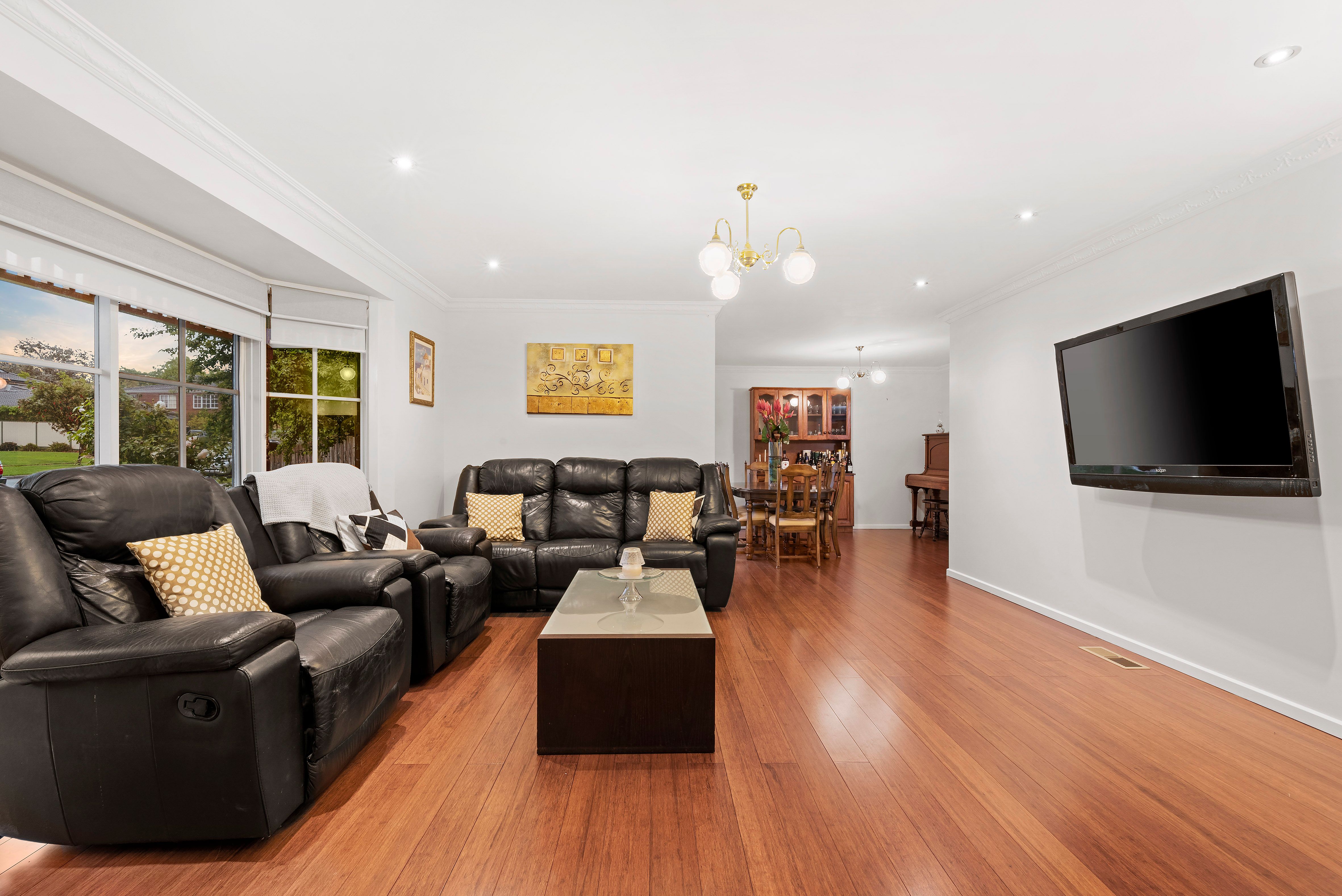 3 Tandragee Close, Wantirna South, VIC 3152