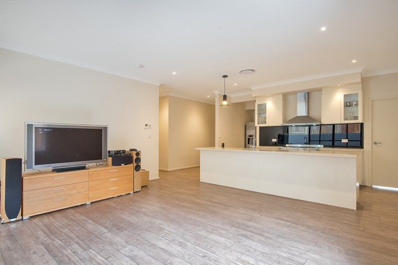 104 Caspian Parade, Warner, QLD 4500