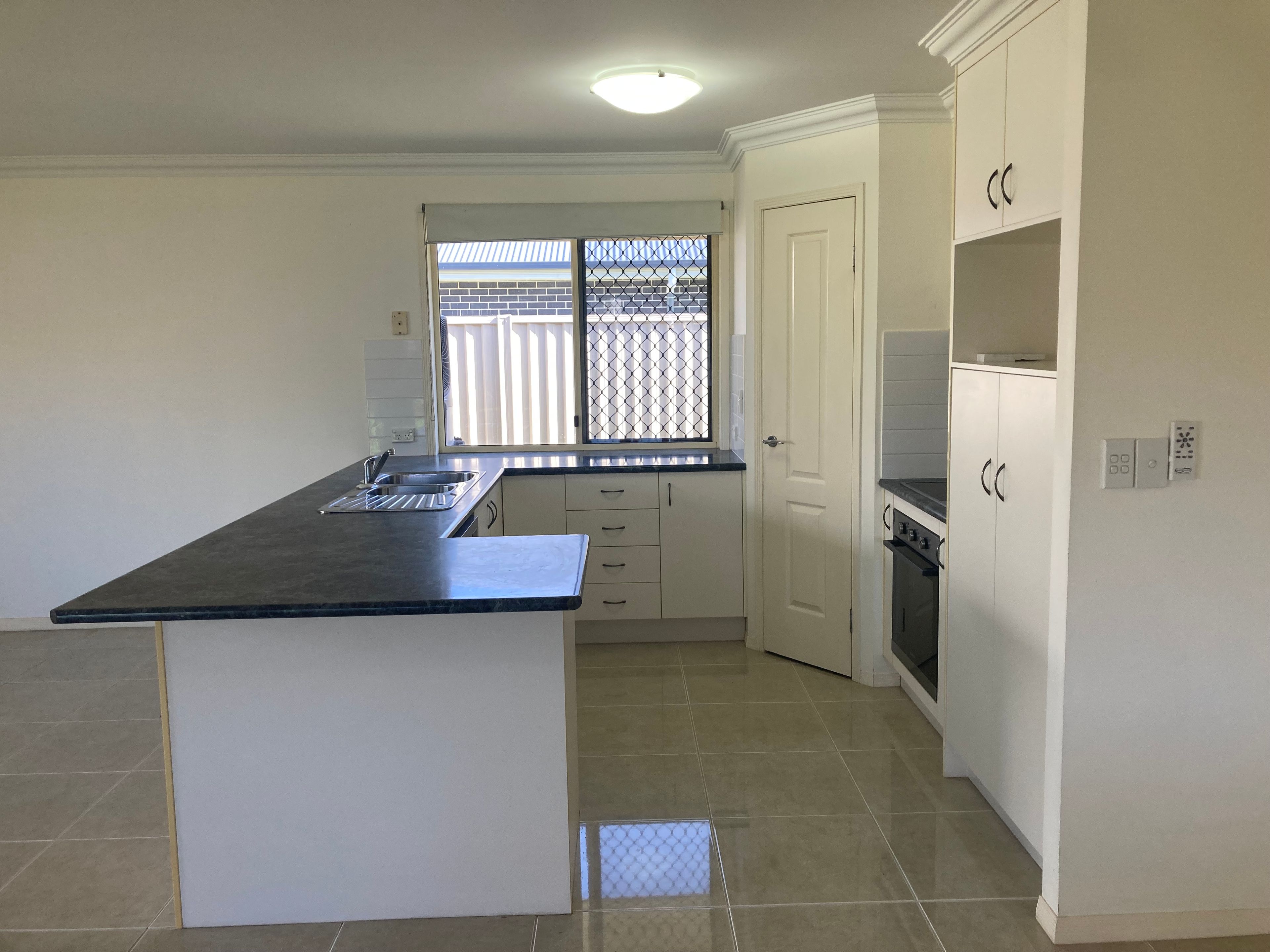 3 Allister Crescent, Rothwell, QLD 4022