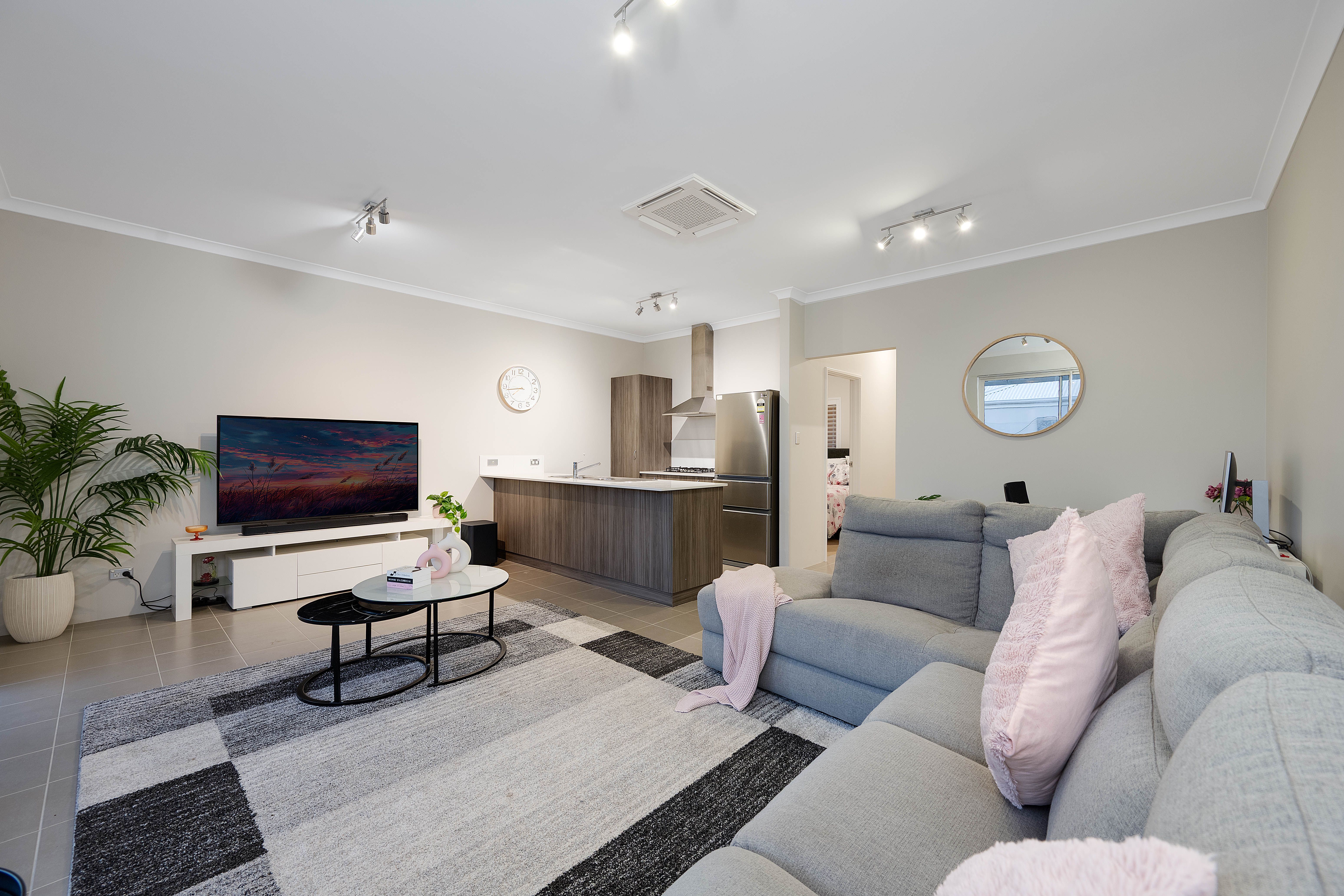65A Eastwall Parkway, Butler, WA 6036