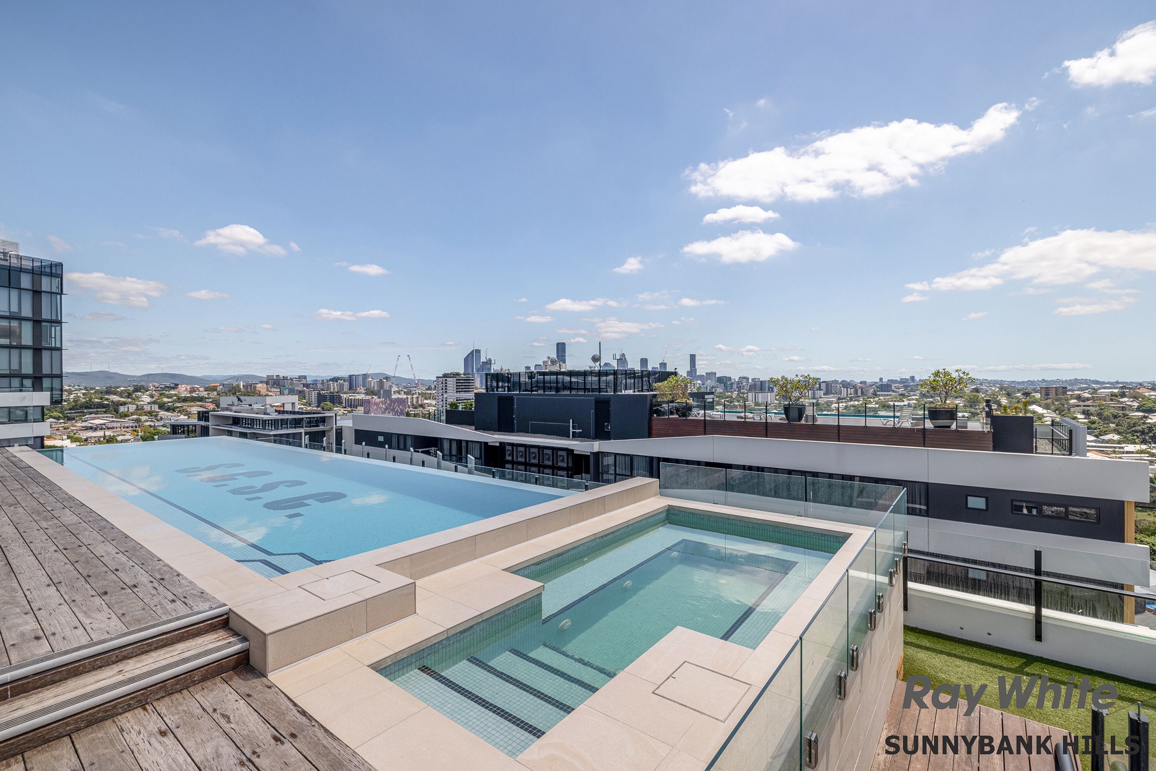 19 Deshon Street, Woolloongabba QLD 4102