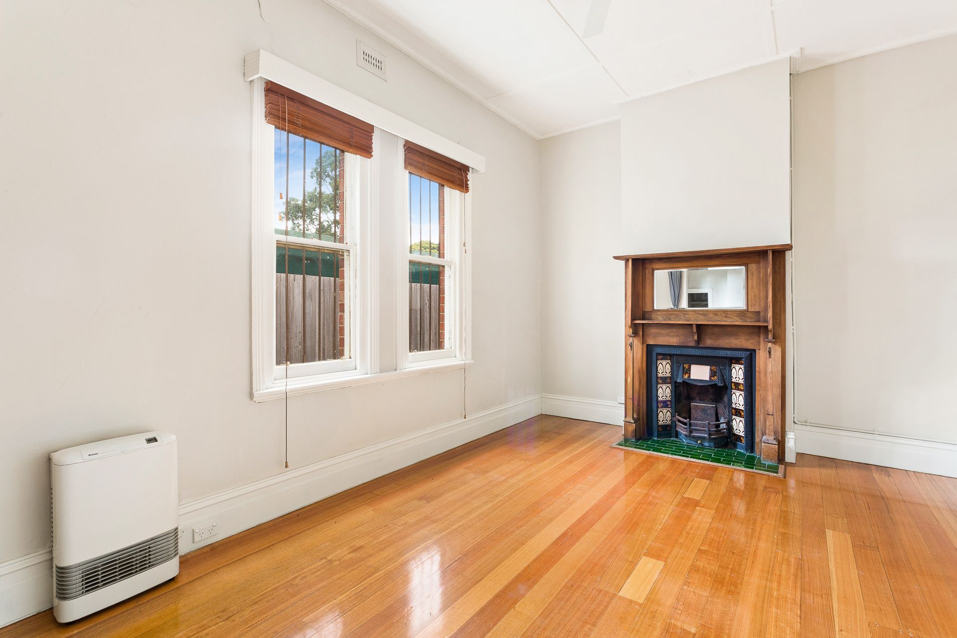 11 Edith Street, Preston, VIC 3072