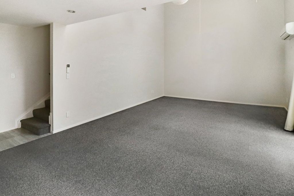 8 Windfola Parkway, Takanini, Papakura