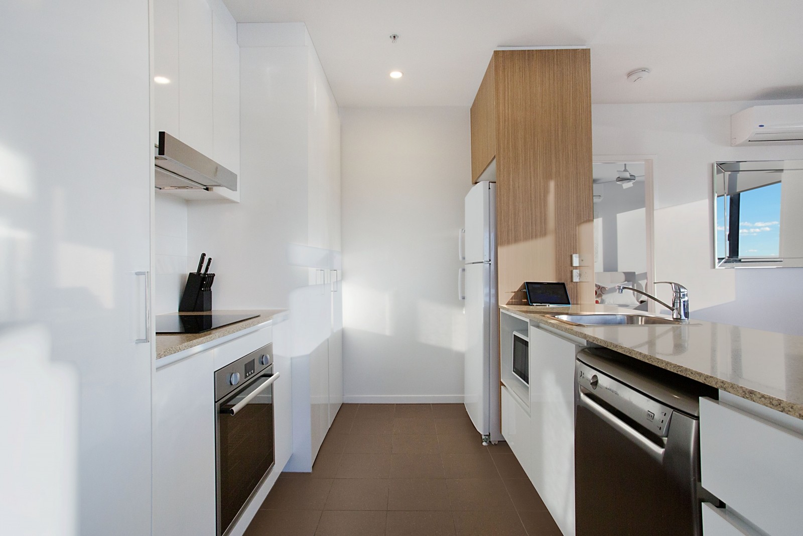 113/2729-2733 Gold Coast Highway, Broadbeach, QLD 4218