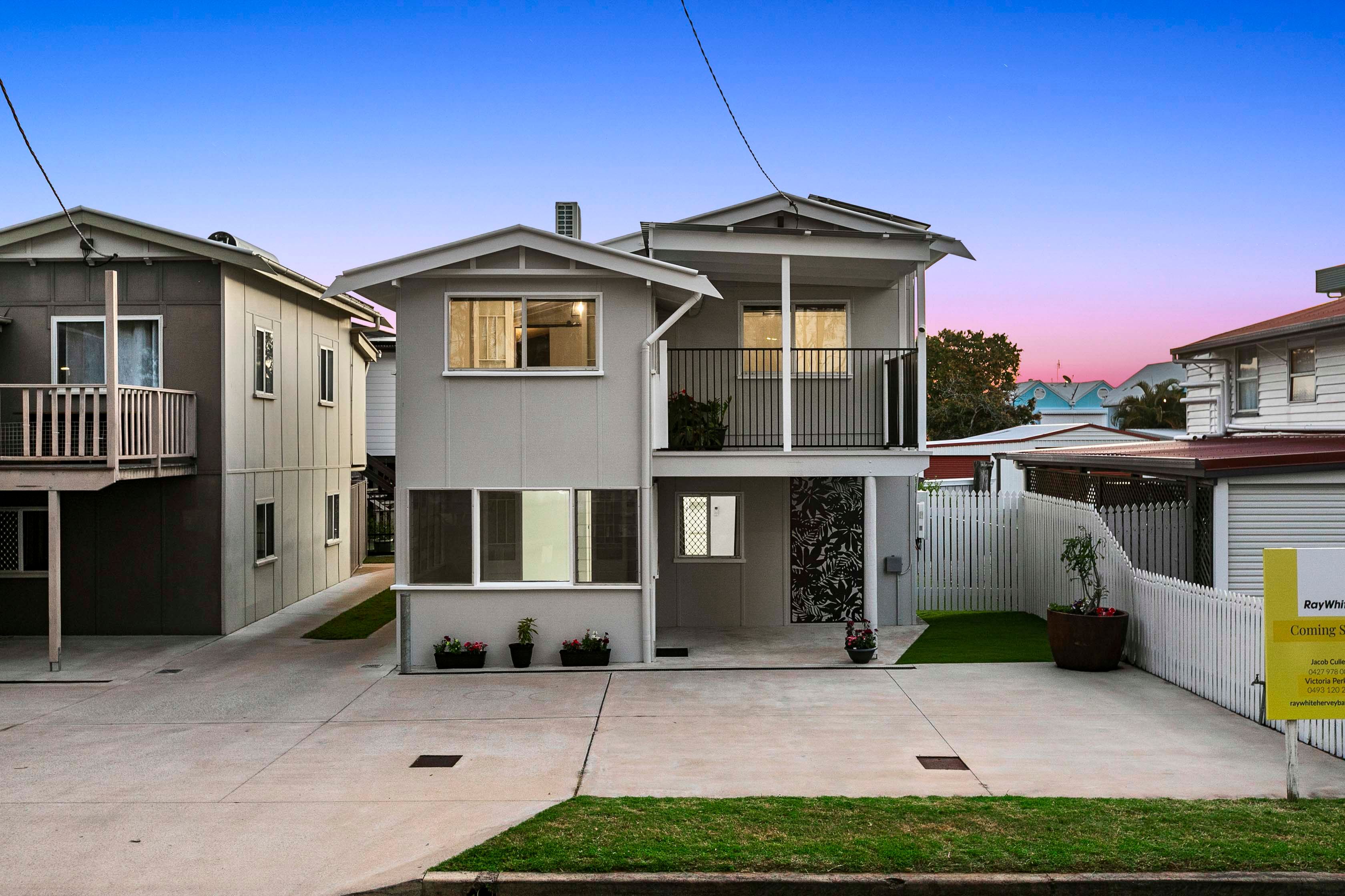 1/2/583 Esplanade, Urangan, QLD 4655