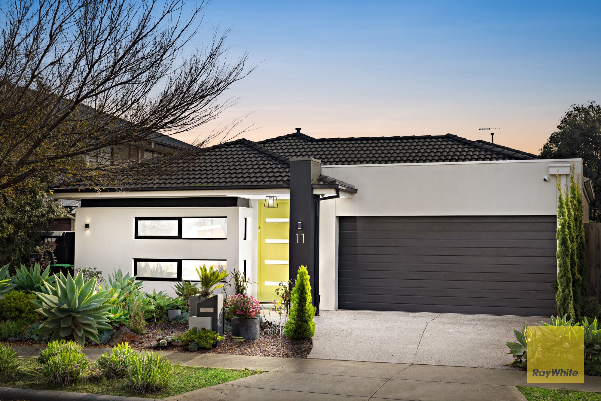 11 Parkstone Crescent — photo from Ray White Point Cook