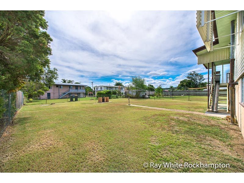 53 Menzies Street, Park Avenue, QLD 4701