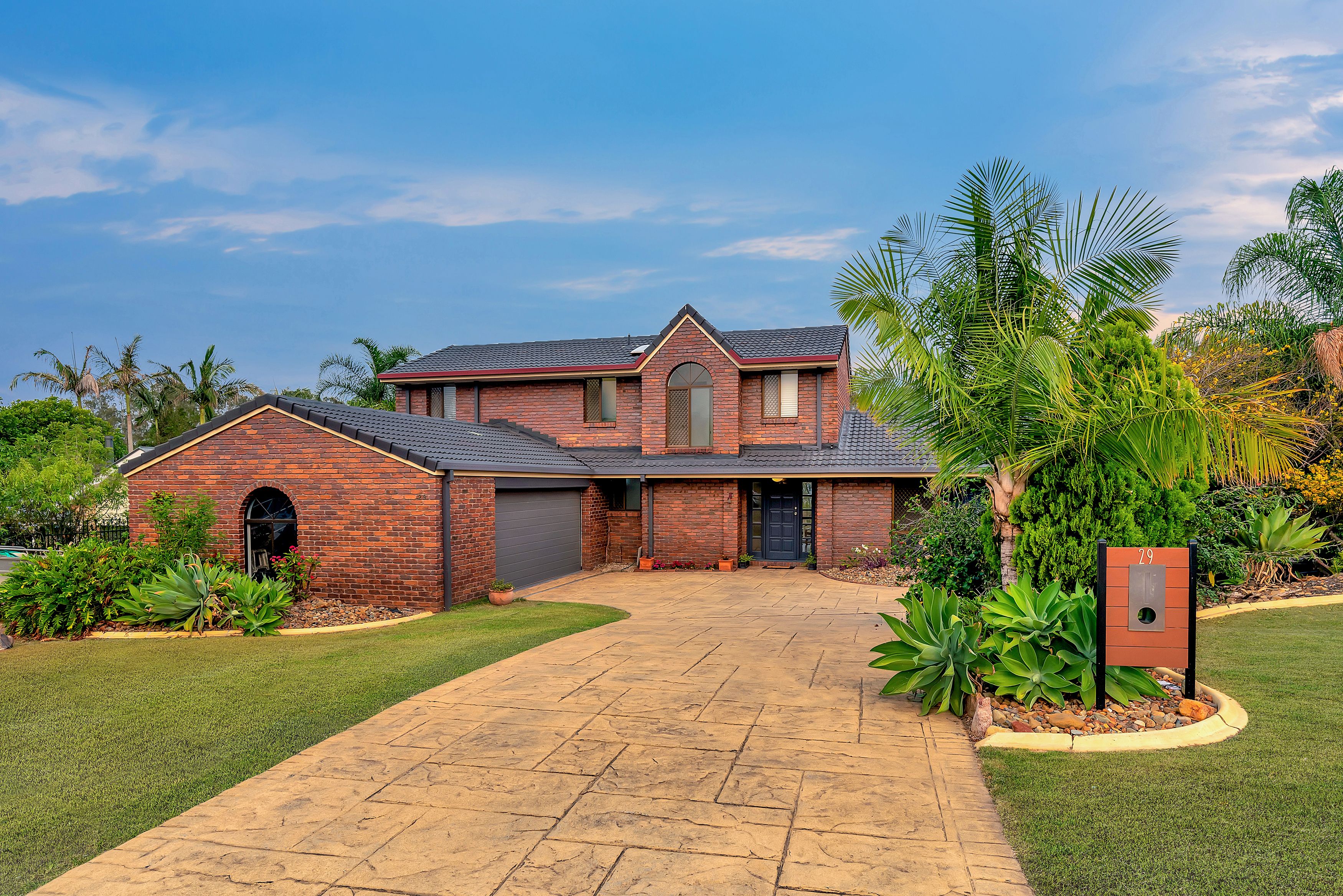 29 Boreen Court, Helensvale QLD 4212