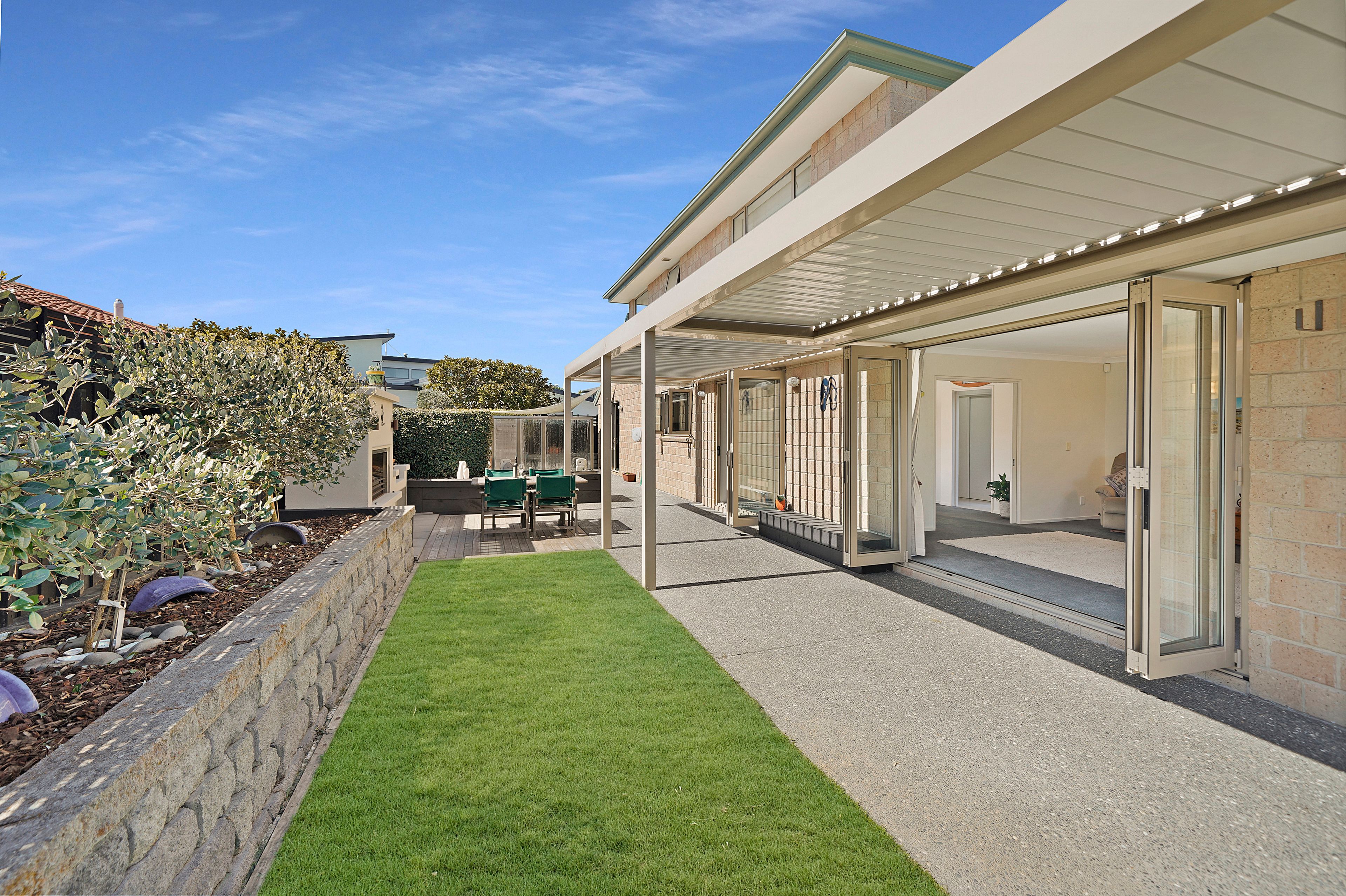 8A Sandalwood Place, Waimairi Beach, Christchurch City