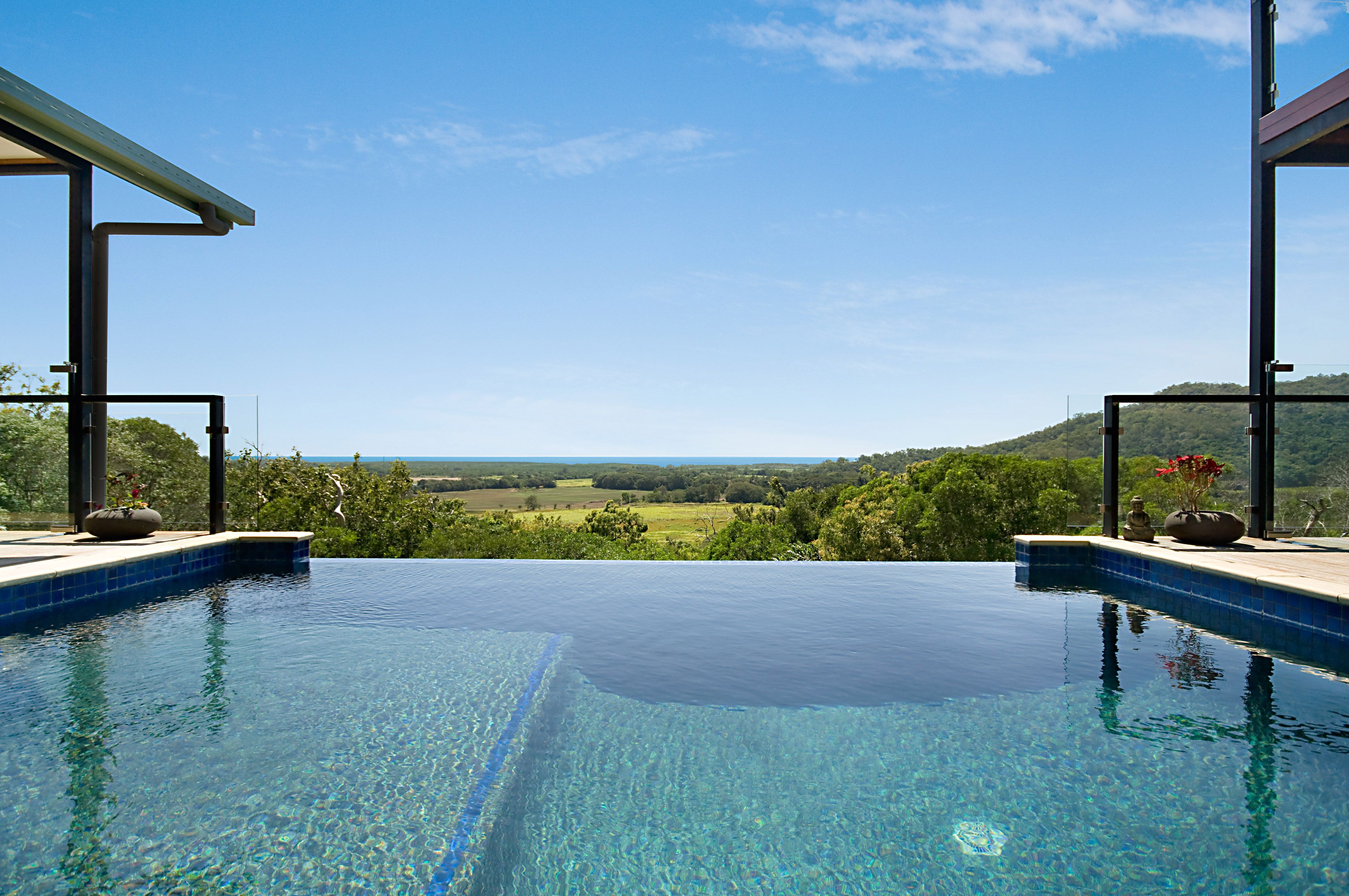 304 Mowbray River Road, Mowbray QLD 4877
