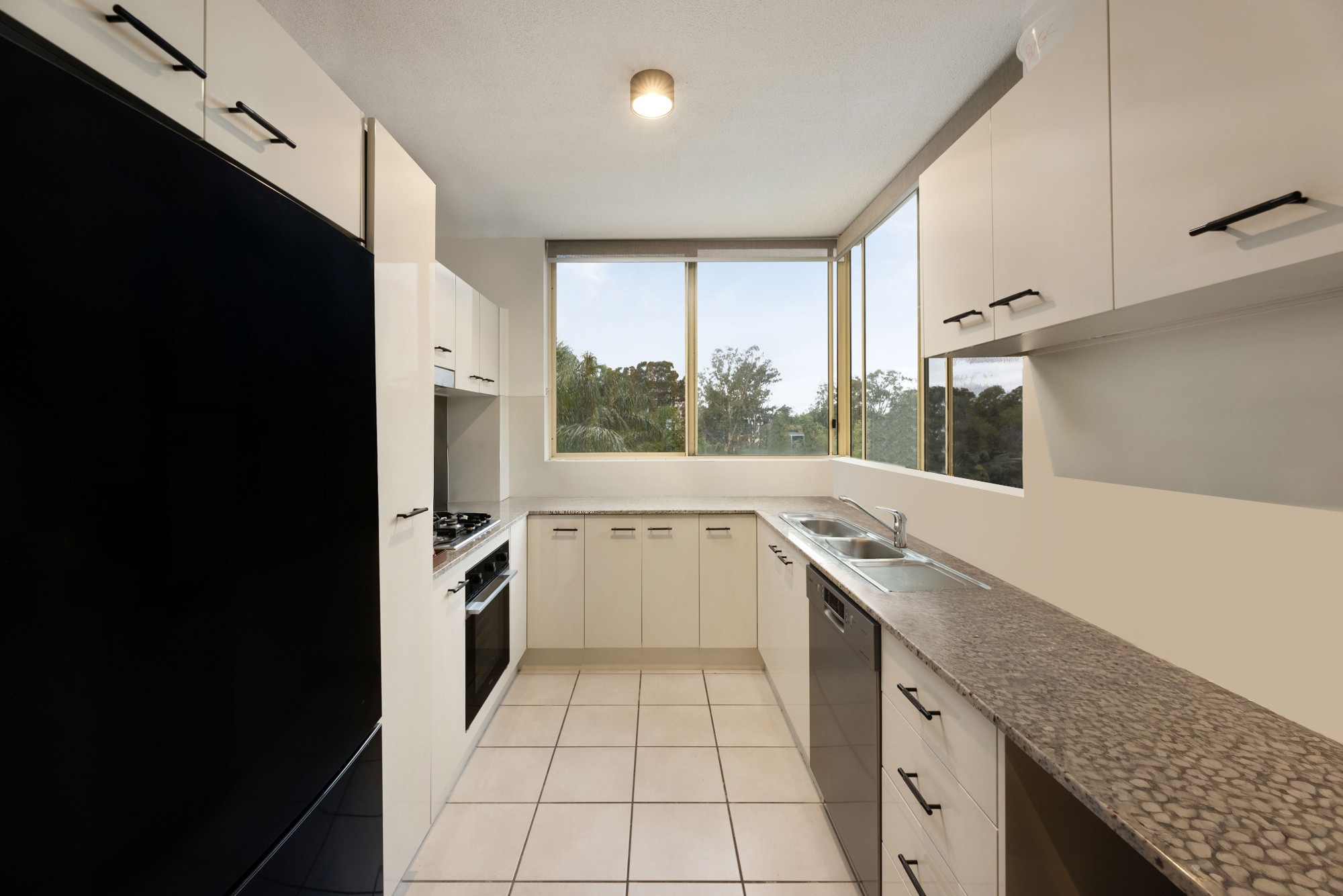 10/22 Riverview Terrace, Indooroopilly, QLD 4068