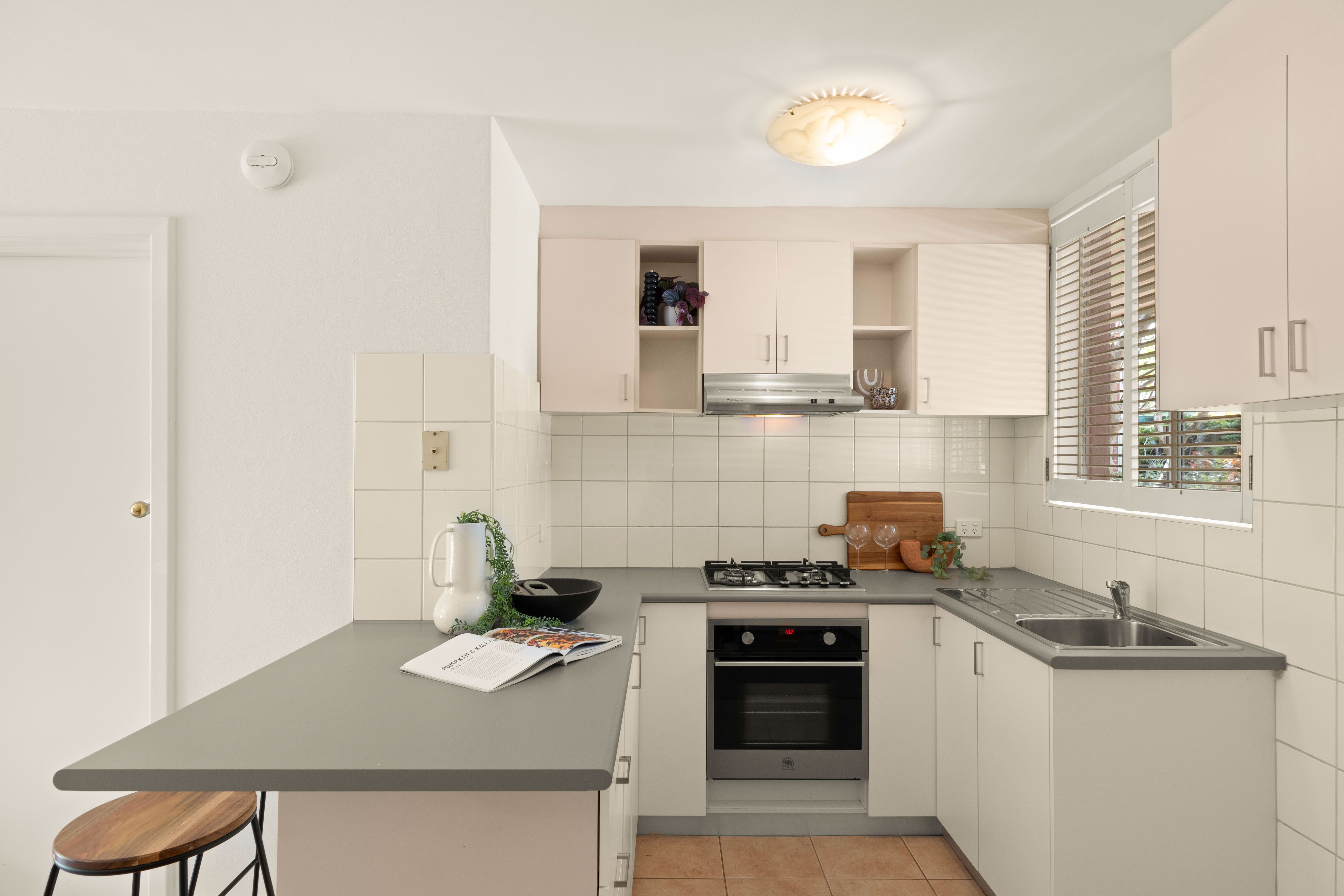 4/181 Cambridge Street — photo 6 of 14
