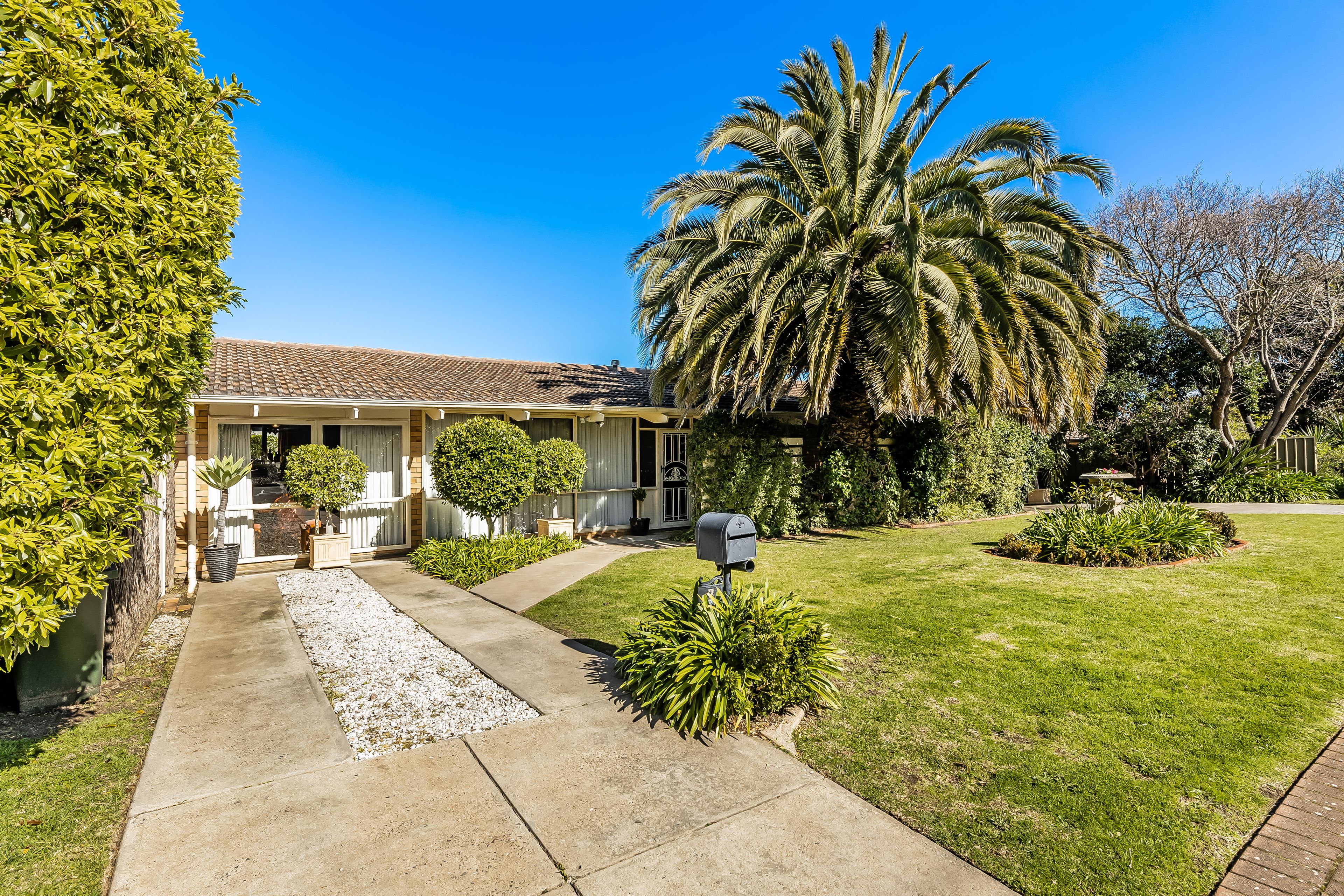 7 Birman Crescent, Flagstaff Hill, SA 5159