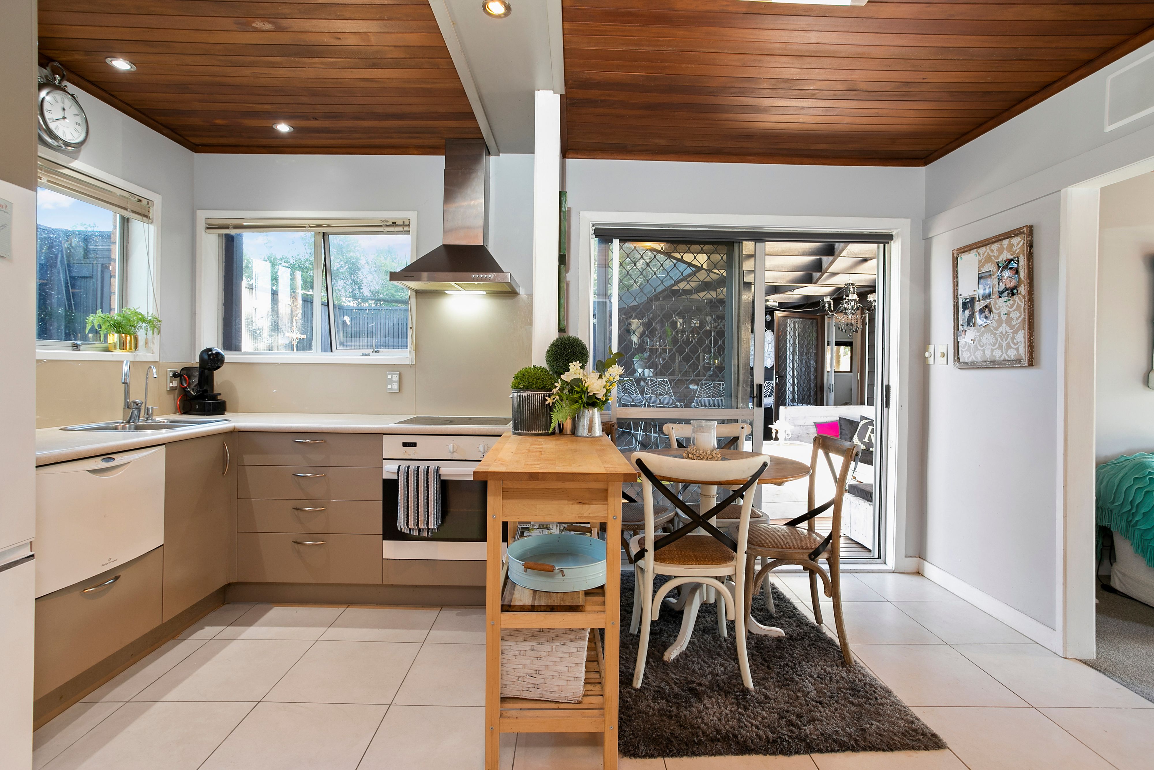 2/15 Rotoiti Avenue, Pakuranga, Manukau City