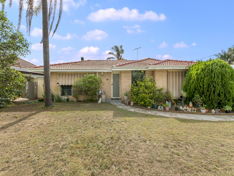 17 Kitson Street, Rockingham, WA 6168