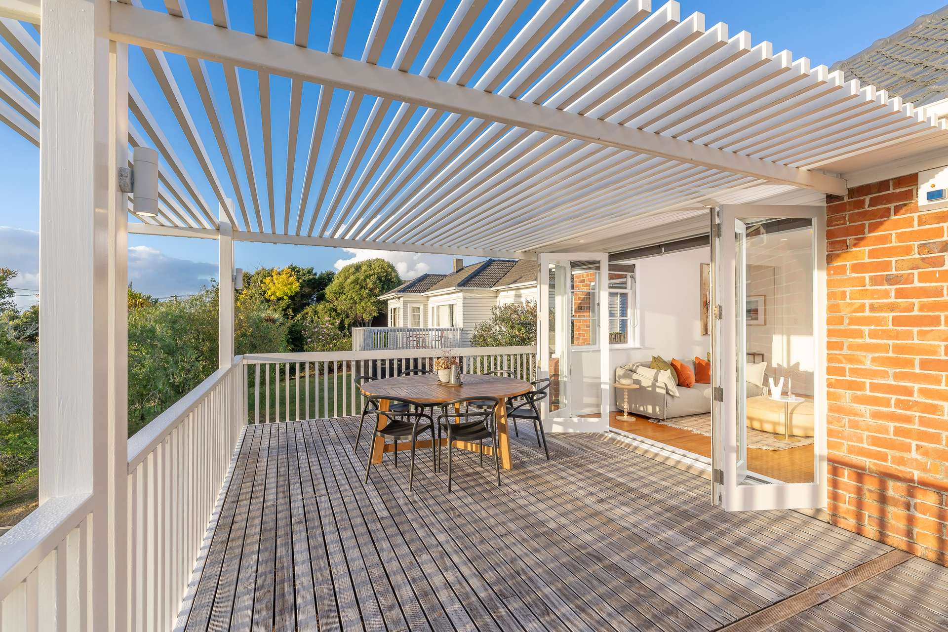 12 Seaside Avenue photo 4