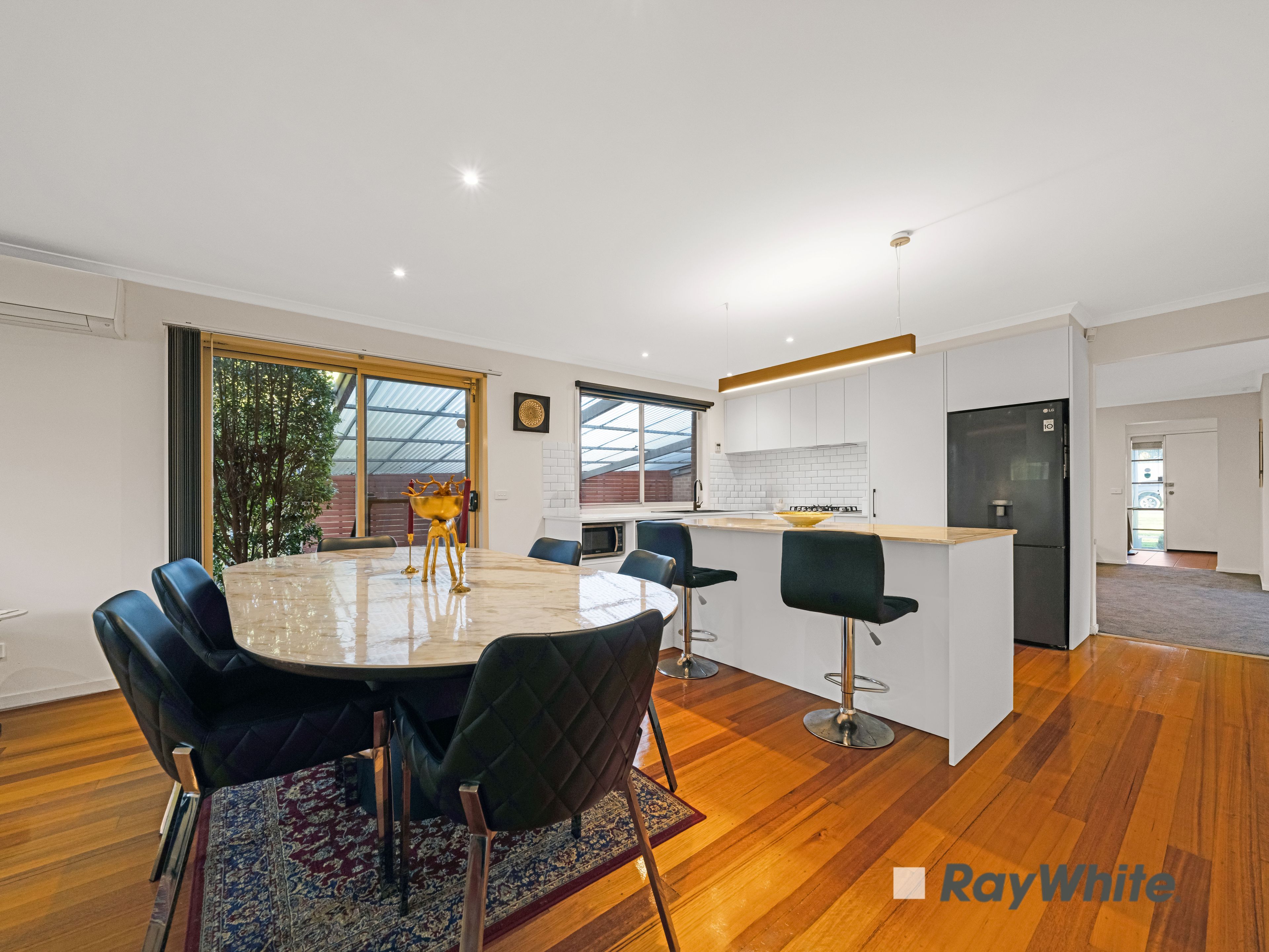 10 Frederick Rise — photo 6 of 26