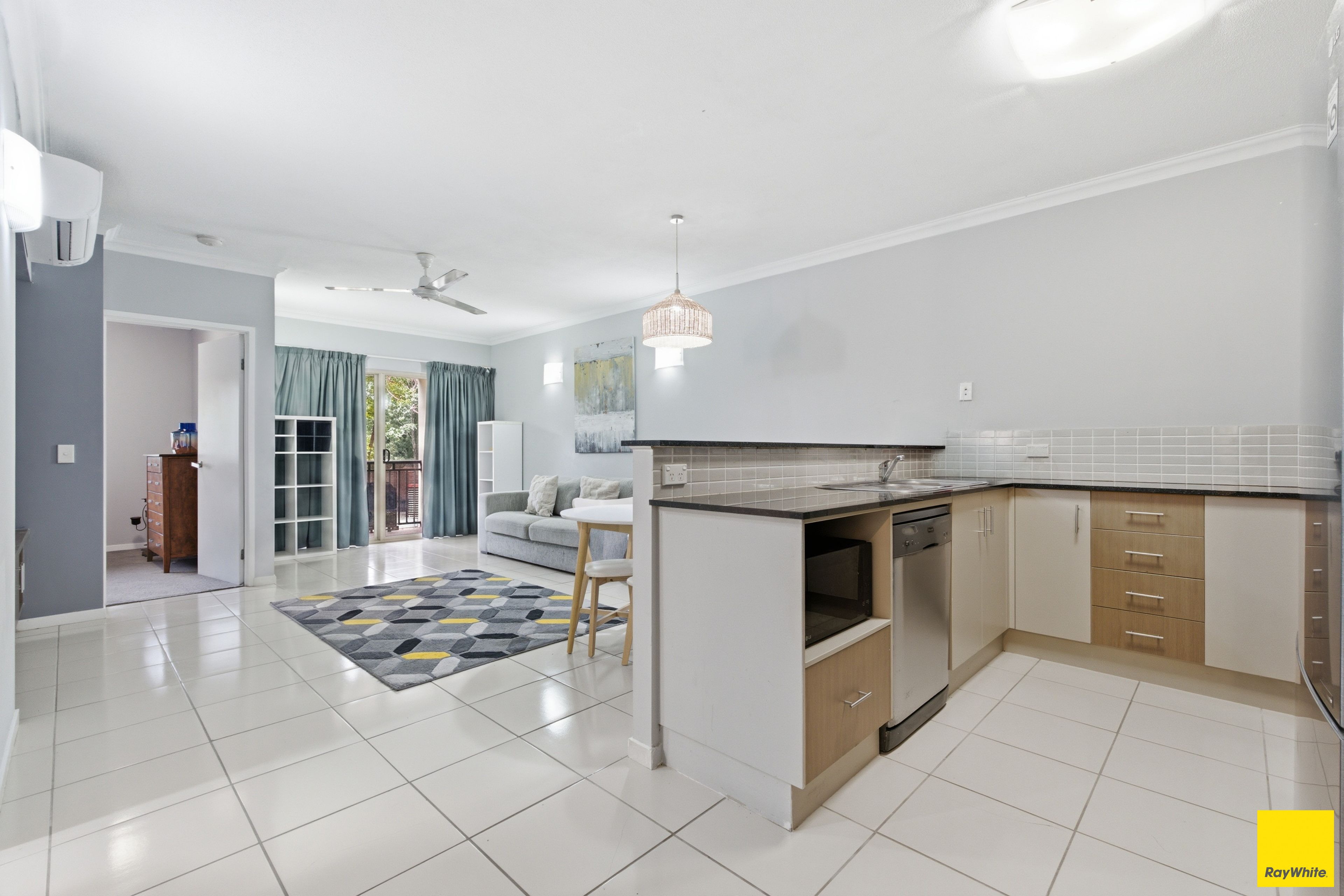 225/12-21 Gregory Street, Westcourt, QLD 4870