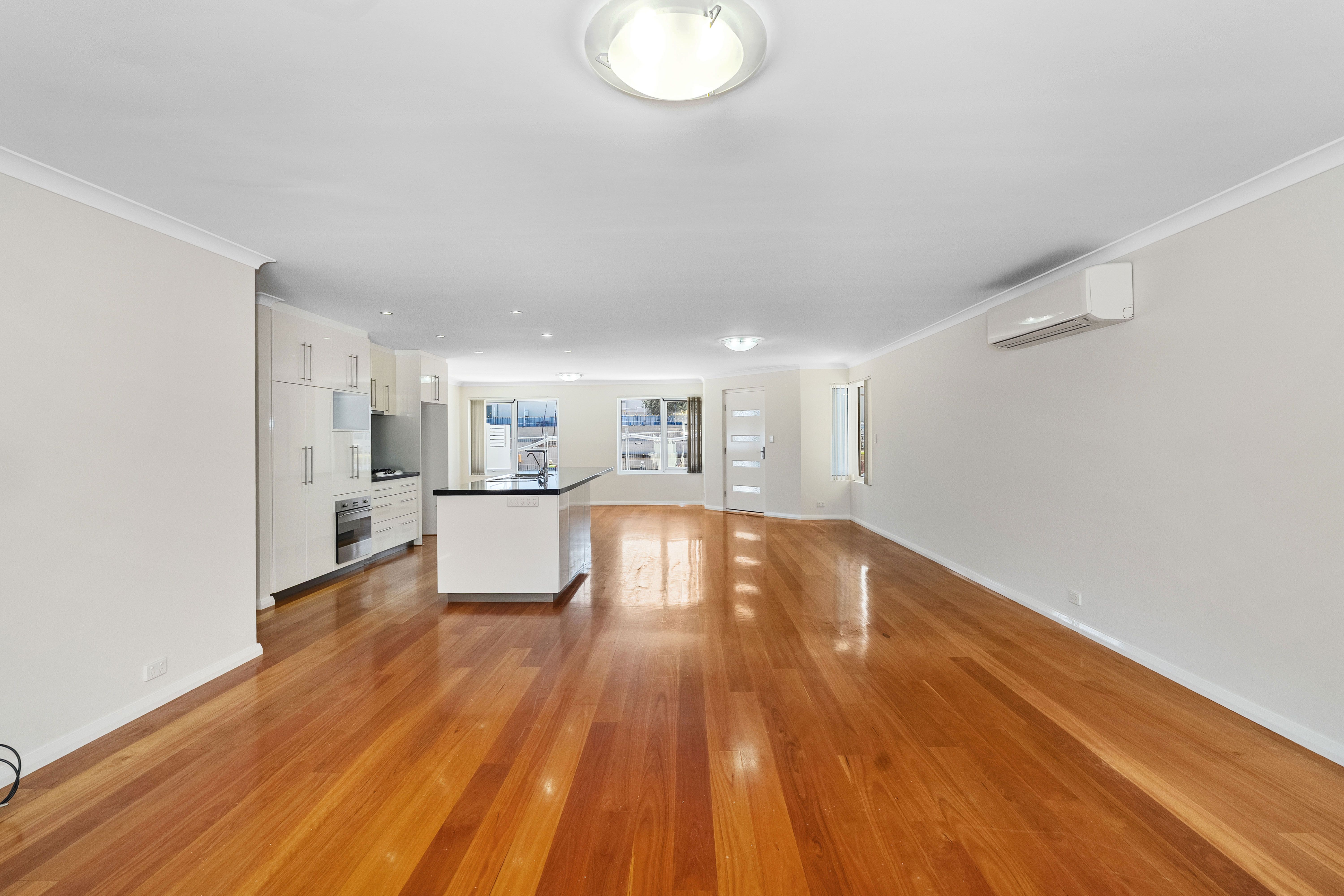 124A Flora Terrace — photo 9 of 22