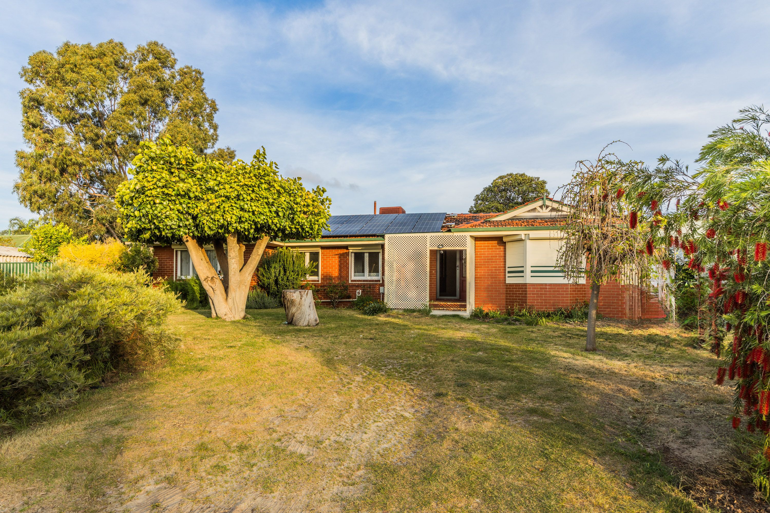 1 Olmar Place, Kelmscott, WA 6111